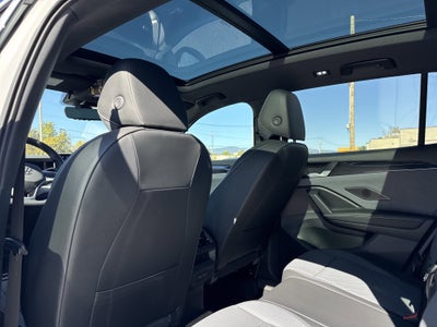 2025 Volkswagen Tiguan 2.0T SE R-Line Black