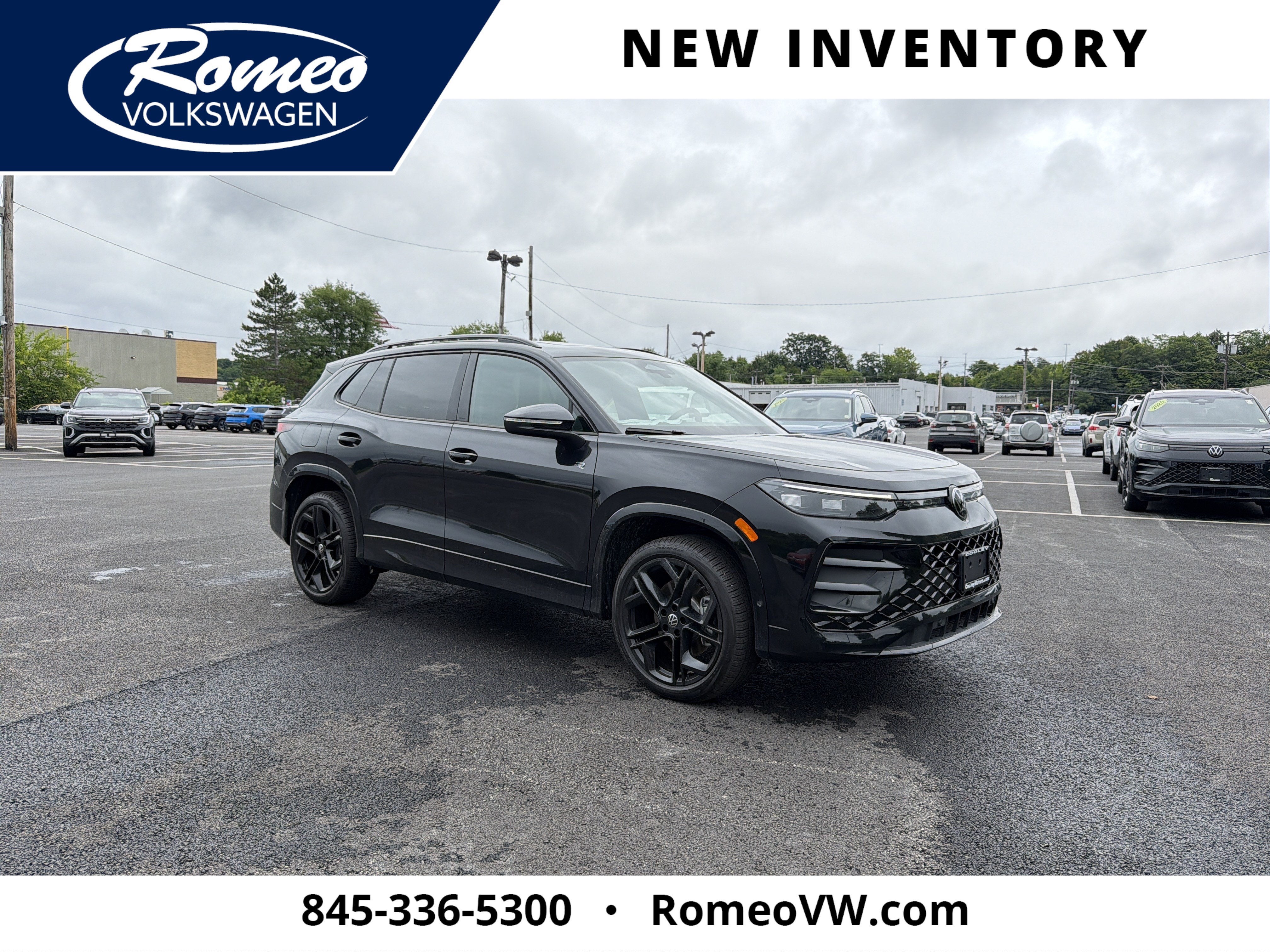 2026 Volkswagen Tiguan 2.0T SE R-Line Black