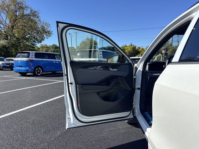 2025 Volkswagen Tiguan 2.0T SE R-Line Black