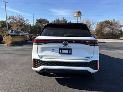 2026 Volkswagen Tiguan 2.0T SE R-Line Black