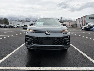 2026 Volkswagen Tiguan SE R-Line Black