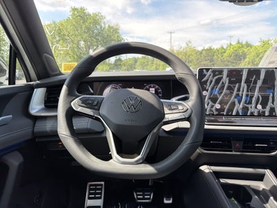 2026 Volkswagen Tiguan SE R-Line AWD