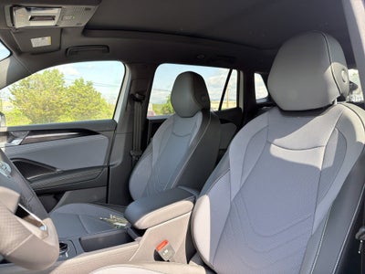 2026 Volkswagen Tiguan SE R-Line AWD