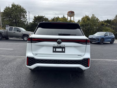 2025 Volkswagen Tiguan 2.0T SE R-Line Black