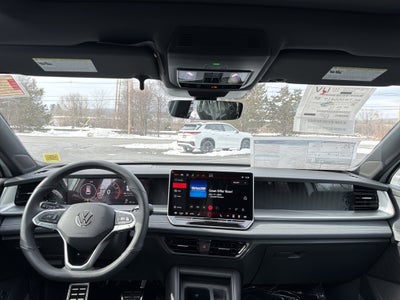 2026 Volkswagen Tiguan 2.0T SE R-Line Black