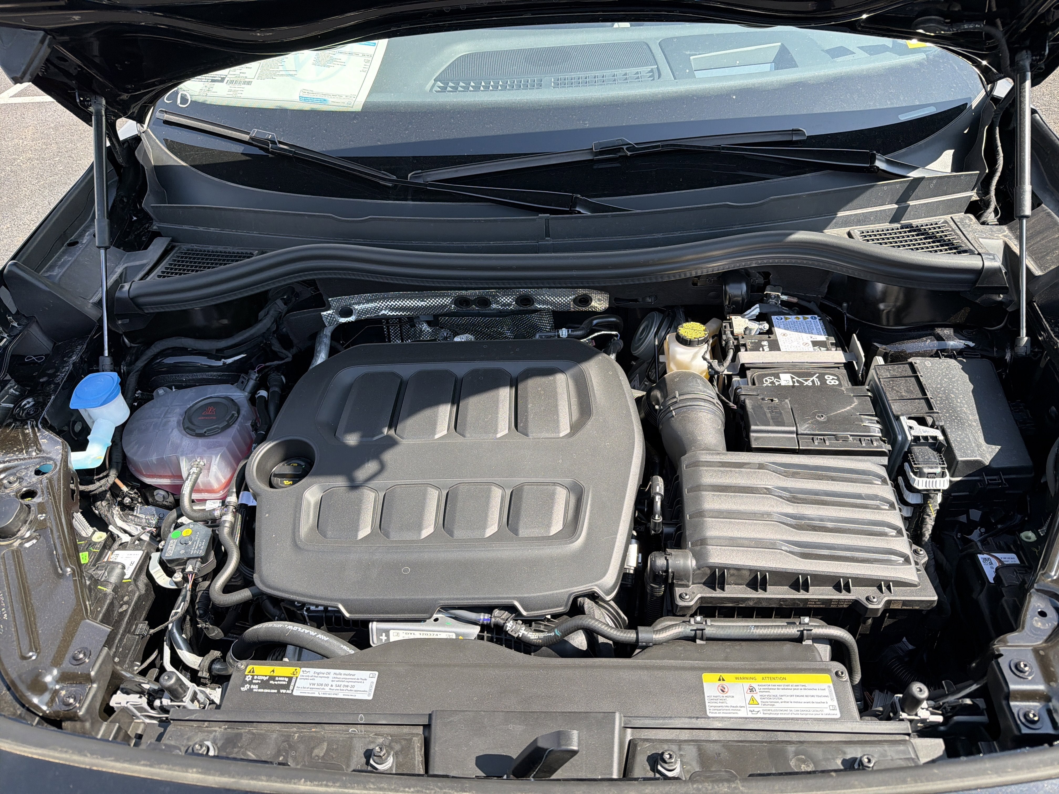 2026 Volkswagen Tiguan 2.0T SE R-Line Black