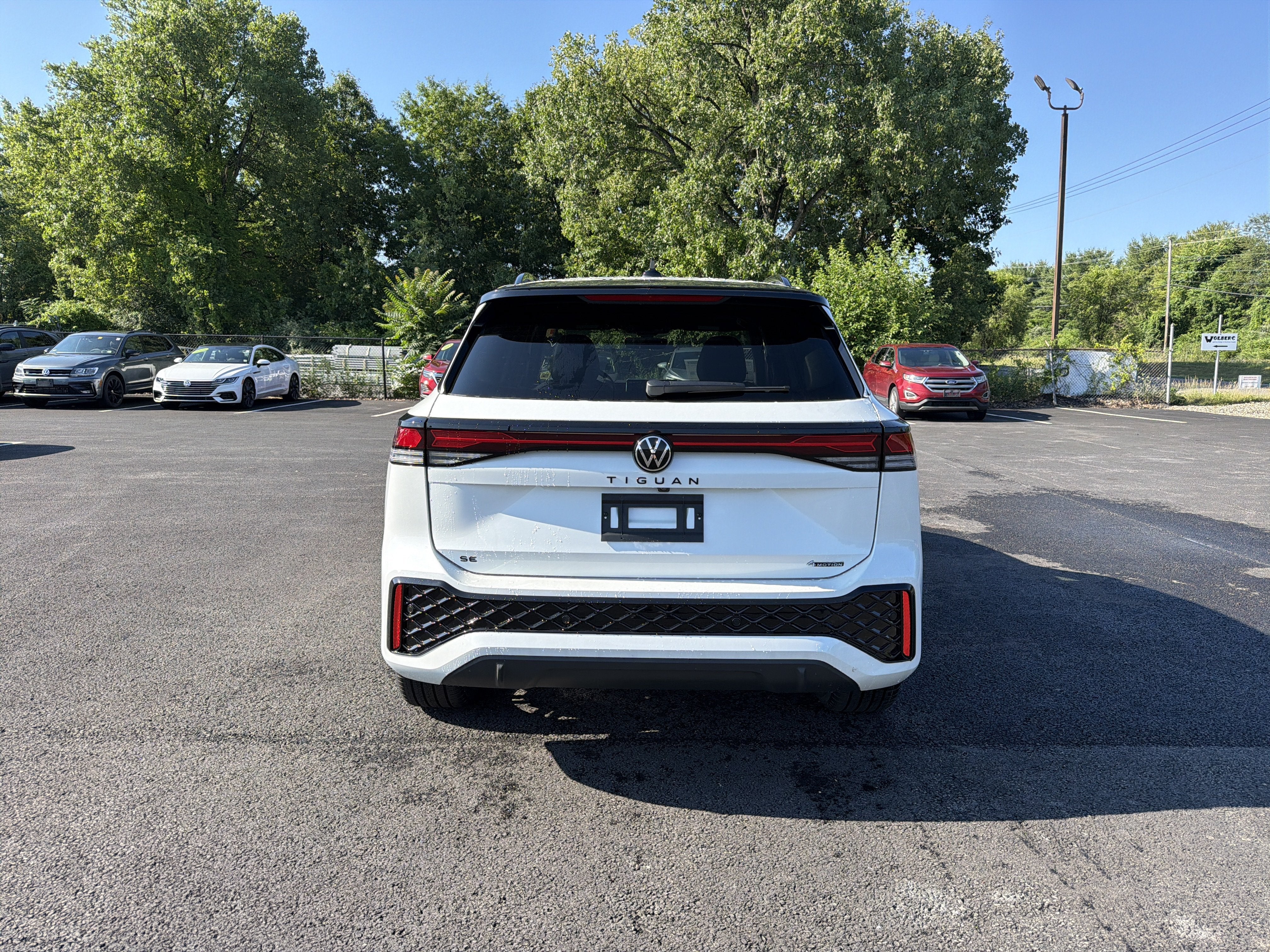 2026 Volkswagen Tiguan 2.0T SE