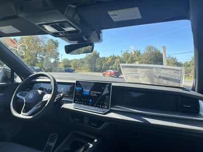 2025 Volkswagen Tiguan 2.0T SE R-Line Black