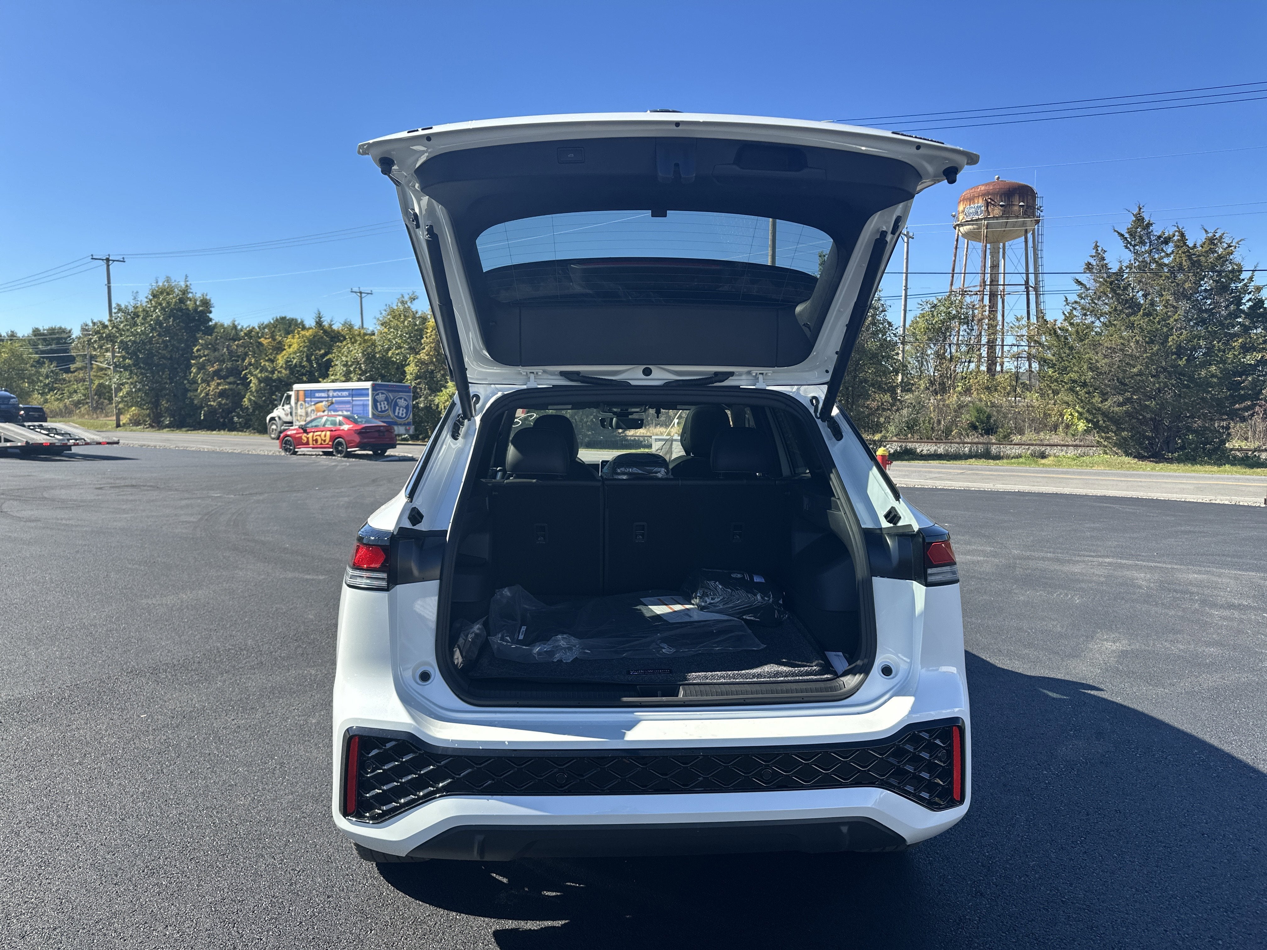 2025 Volkswagen Tiguan 2.0T SE R-Line Black