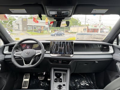 2026 Volkswagen Tiguan 2.0T SE R-Line Black