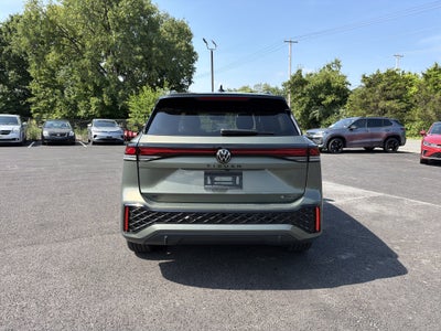2026 Volkswagen Tiguan 2.0T SE R-Line Black