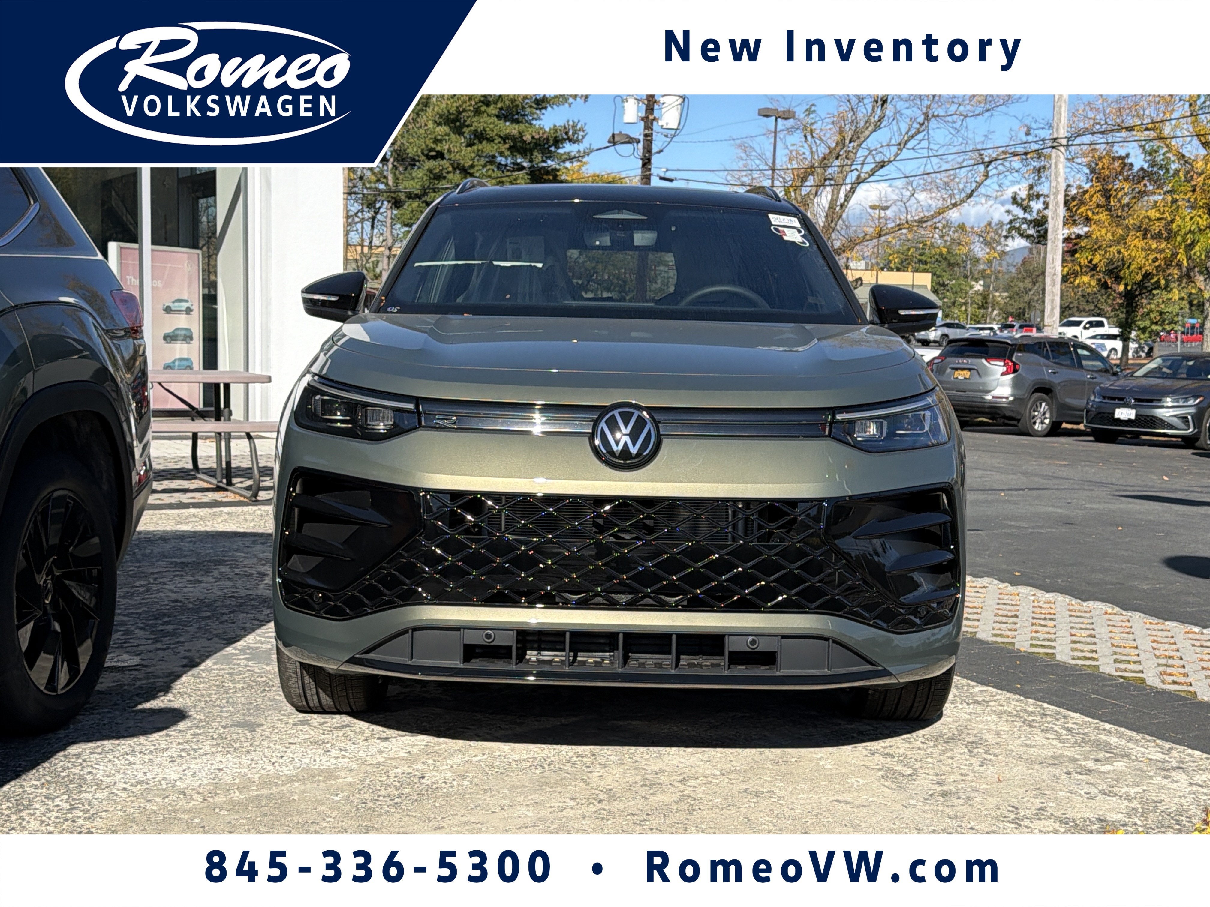 2026 Volkswagen Tiguan 2.0T SE R-Line Black