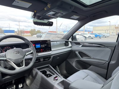 2026 Volkswagen Tiguan SE R-Line Black