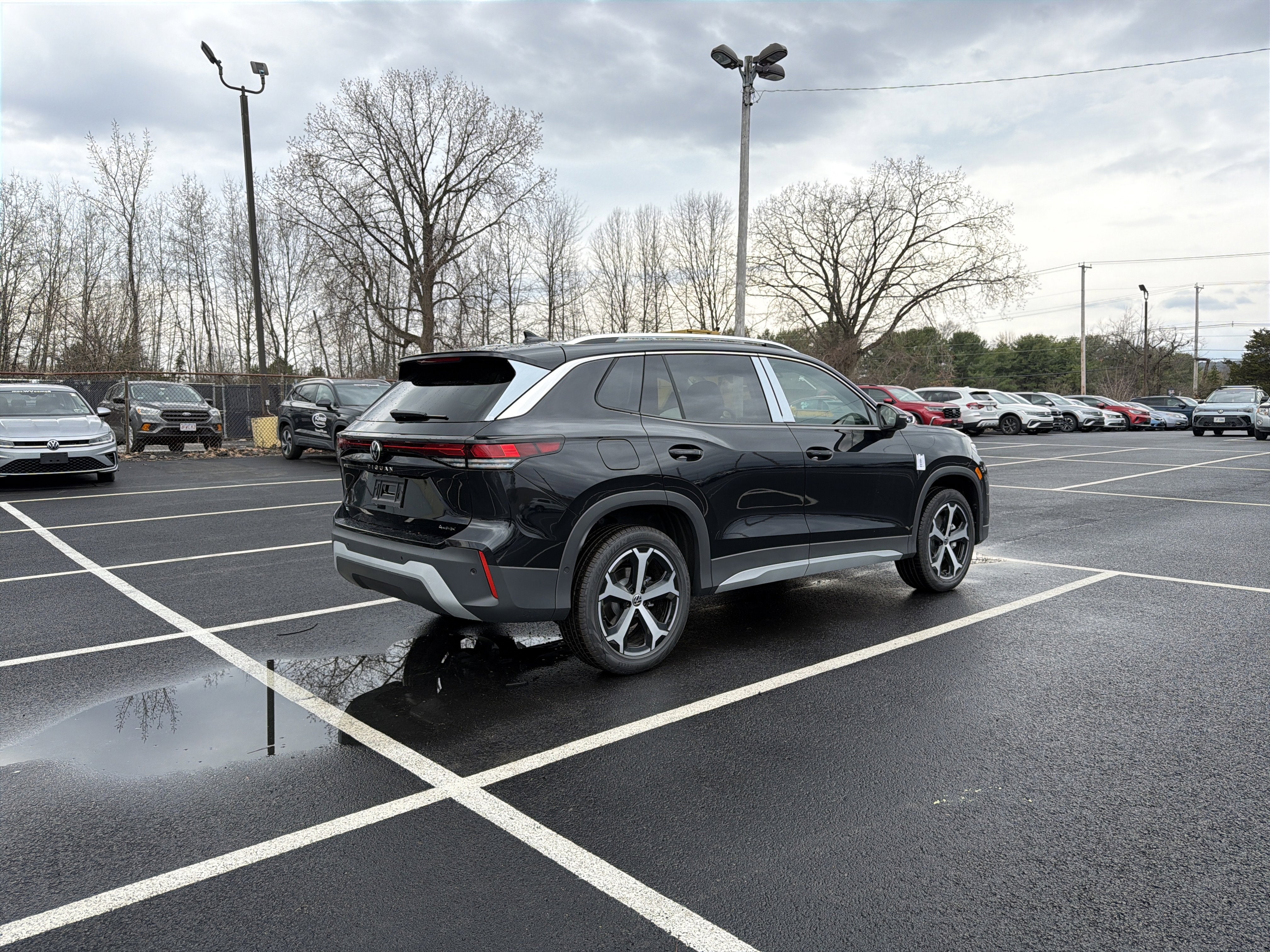 2026 Volkswagen Tiguan 2.0T SE