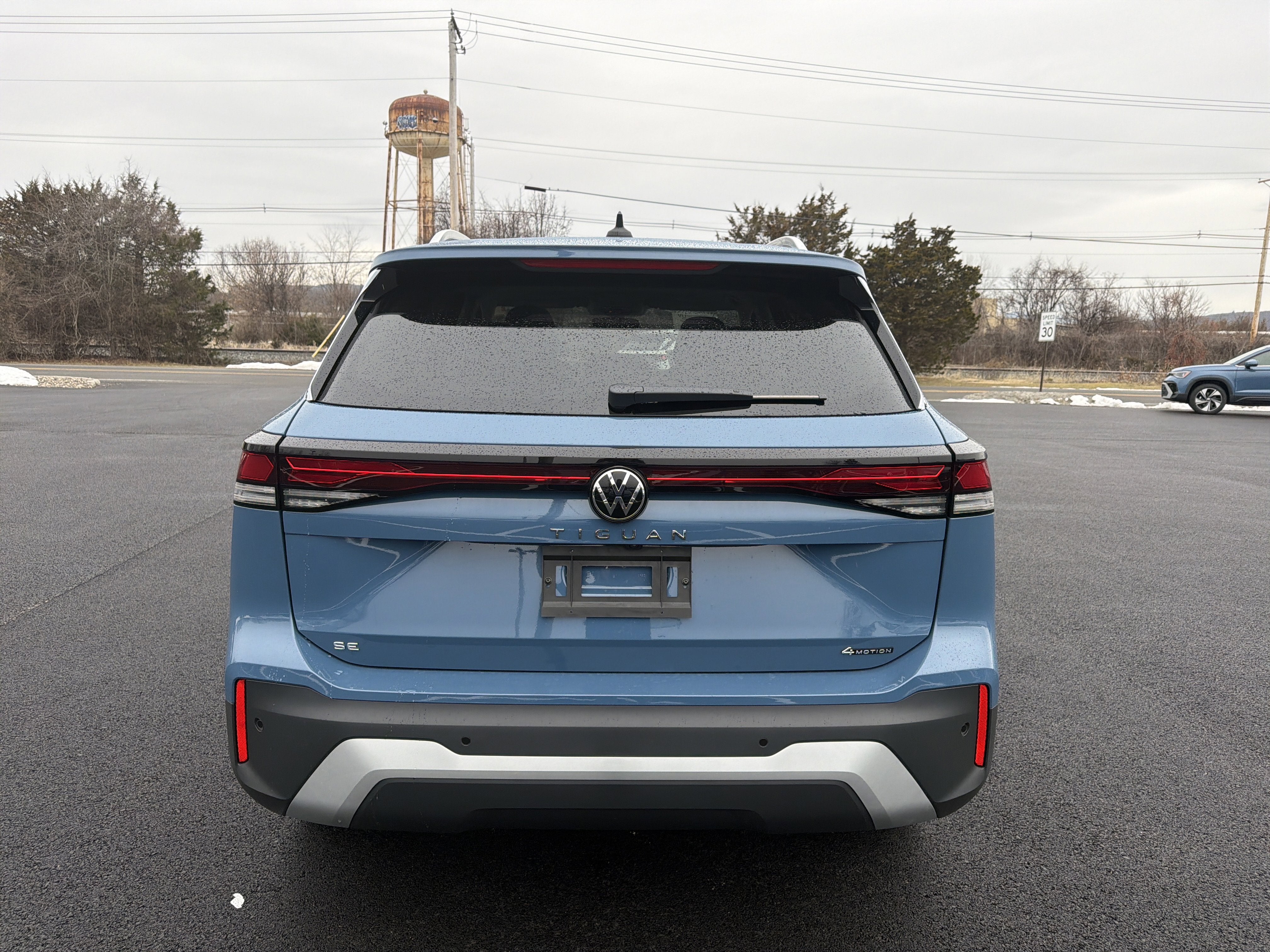 2026 Volkswagen Tiguan 2.0T SE