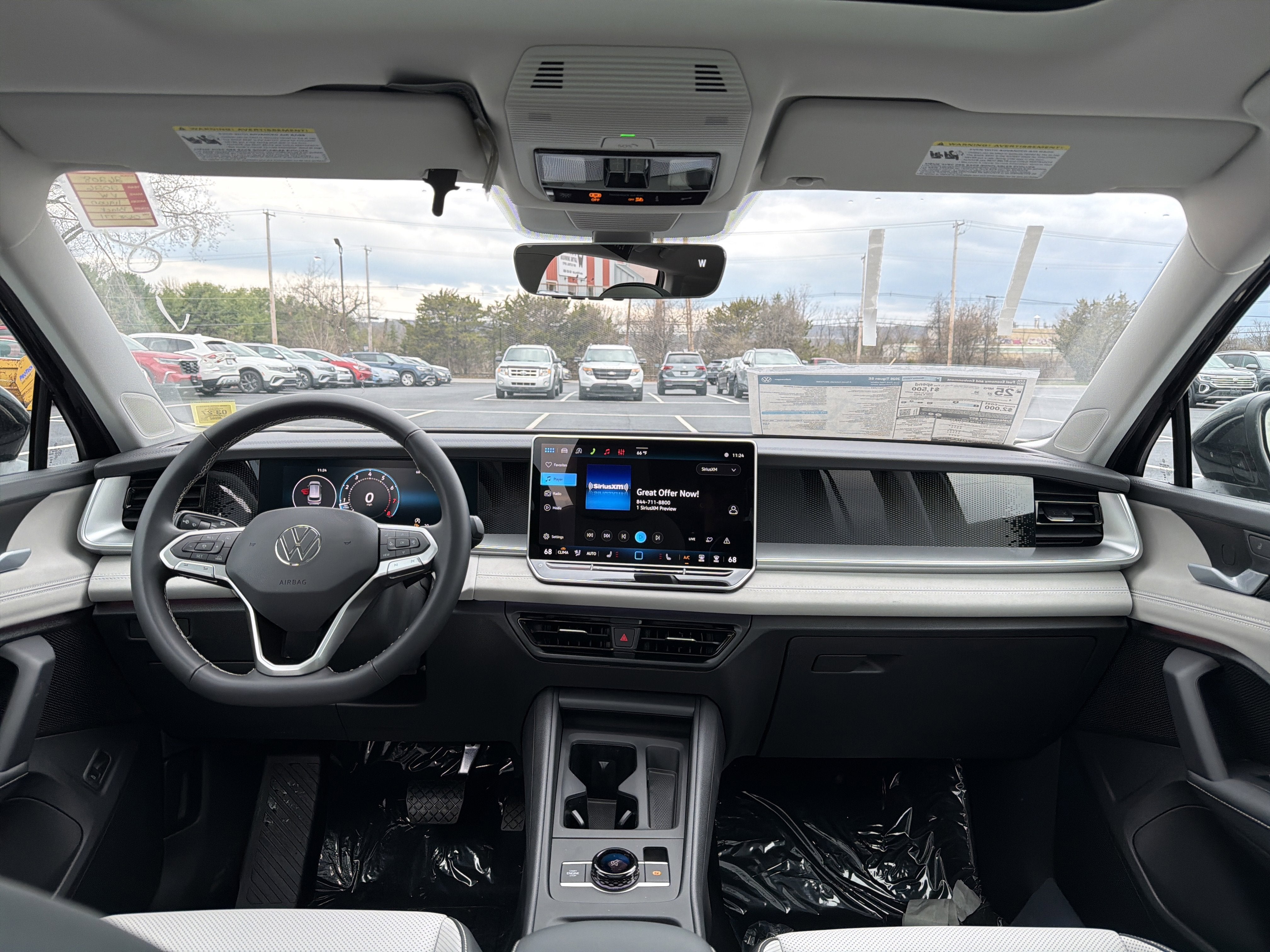 2026 Volkswagen Tiguan 2.0T SE