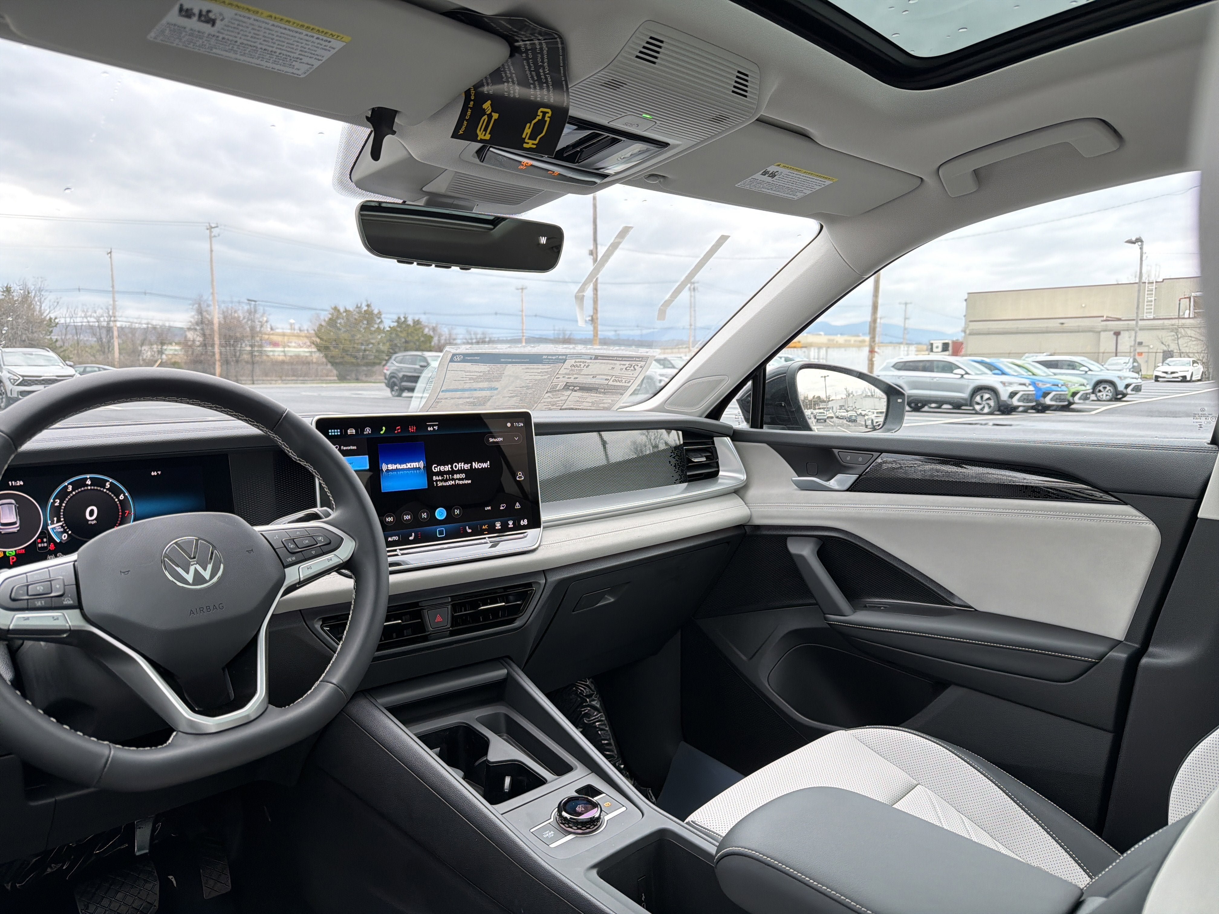 2026 Volkswagen Tiguan 2.0T SE