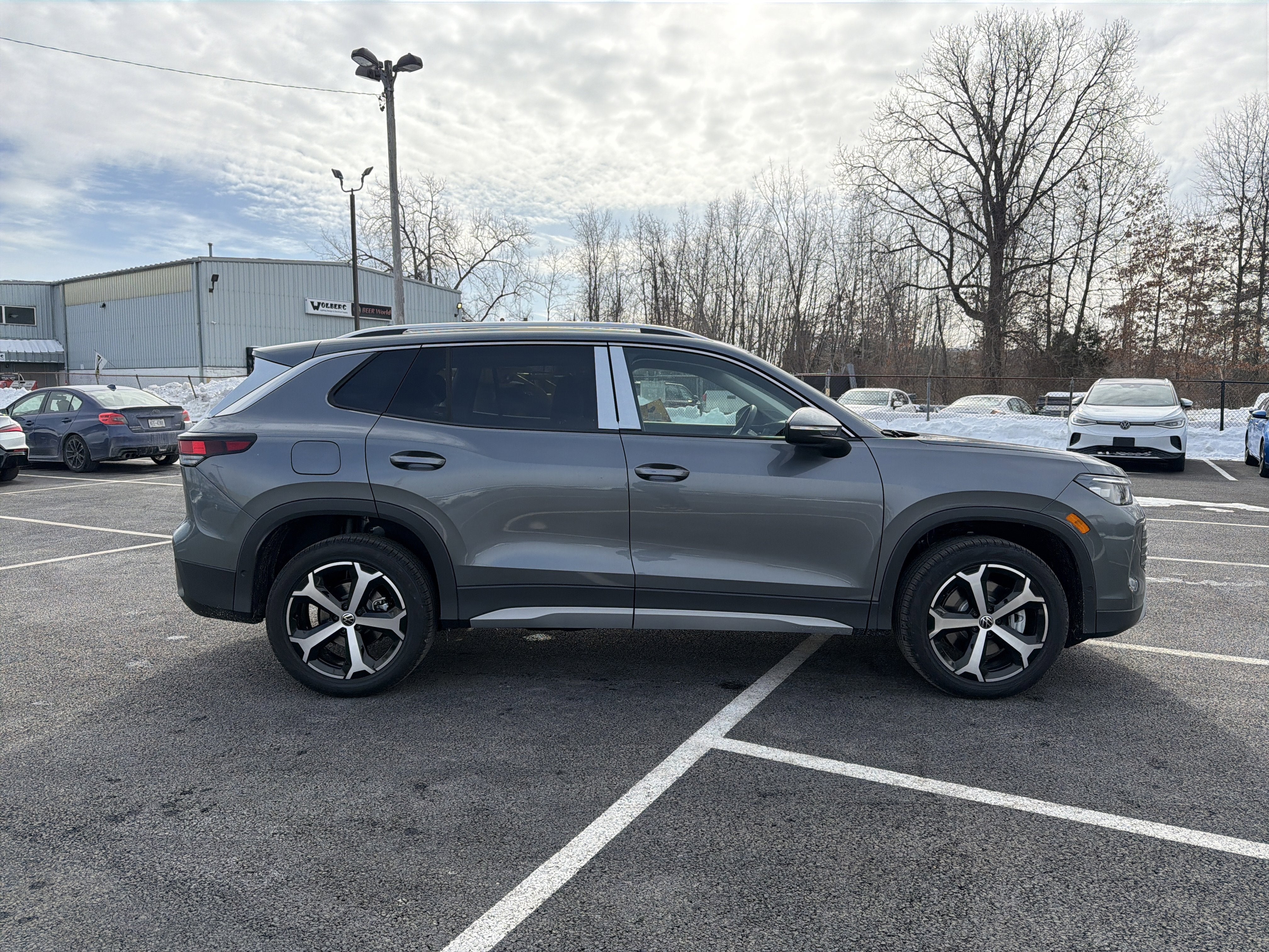 2026 Volkswagen Tiguan 2.0T SE