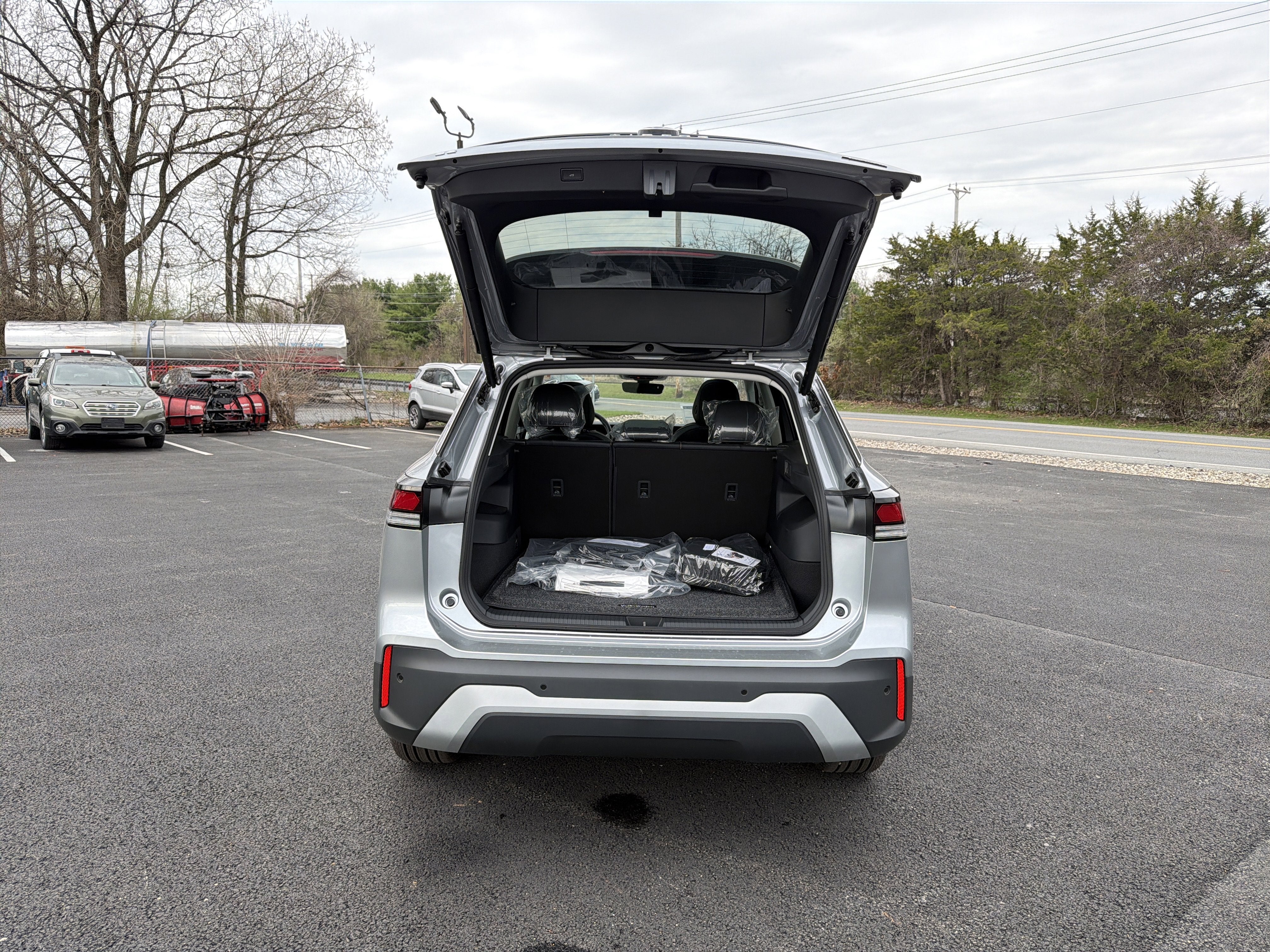 2026 Volkswagen Tiguan 2.0T SE