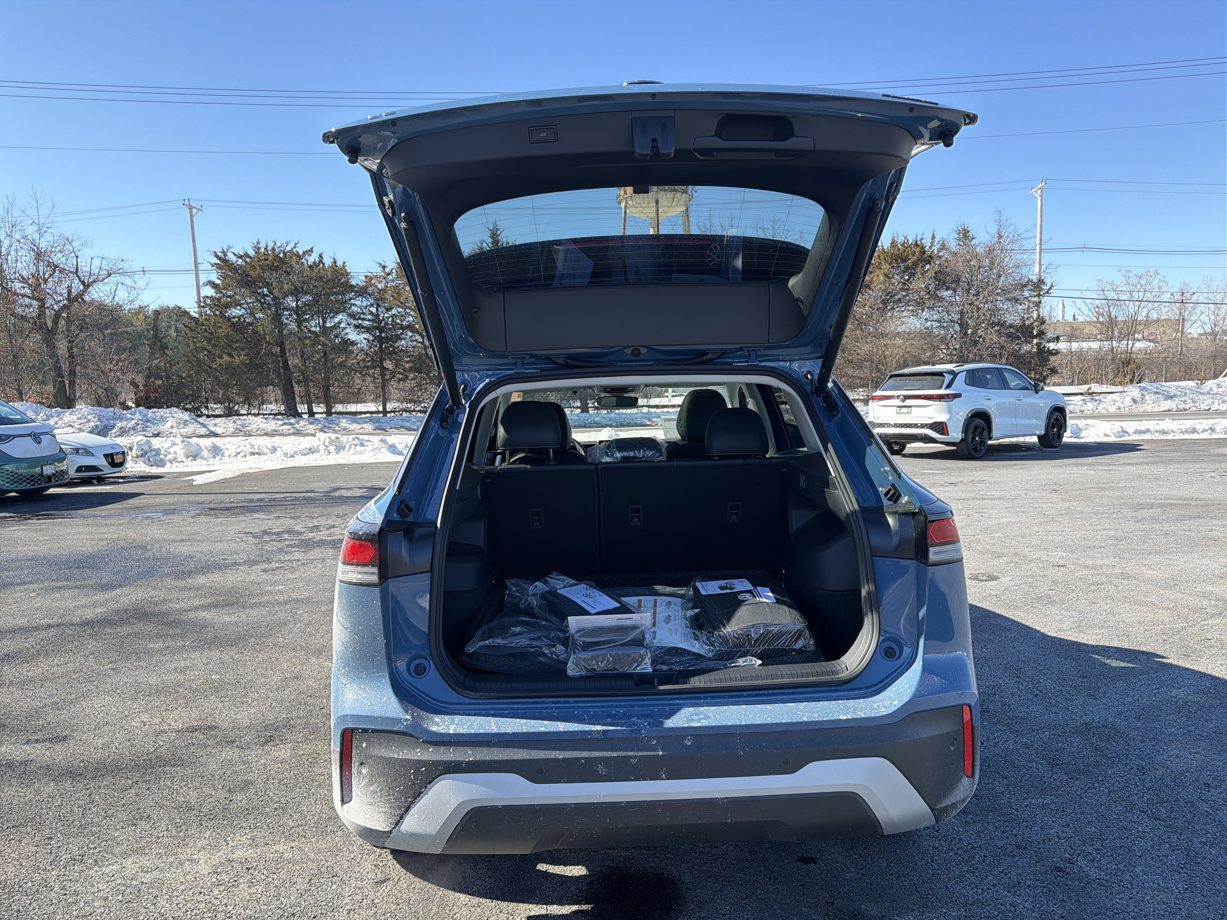 2026 Volkswagen Tiguan 2.0T SE