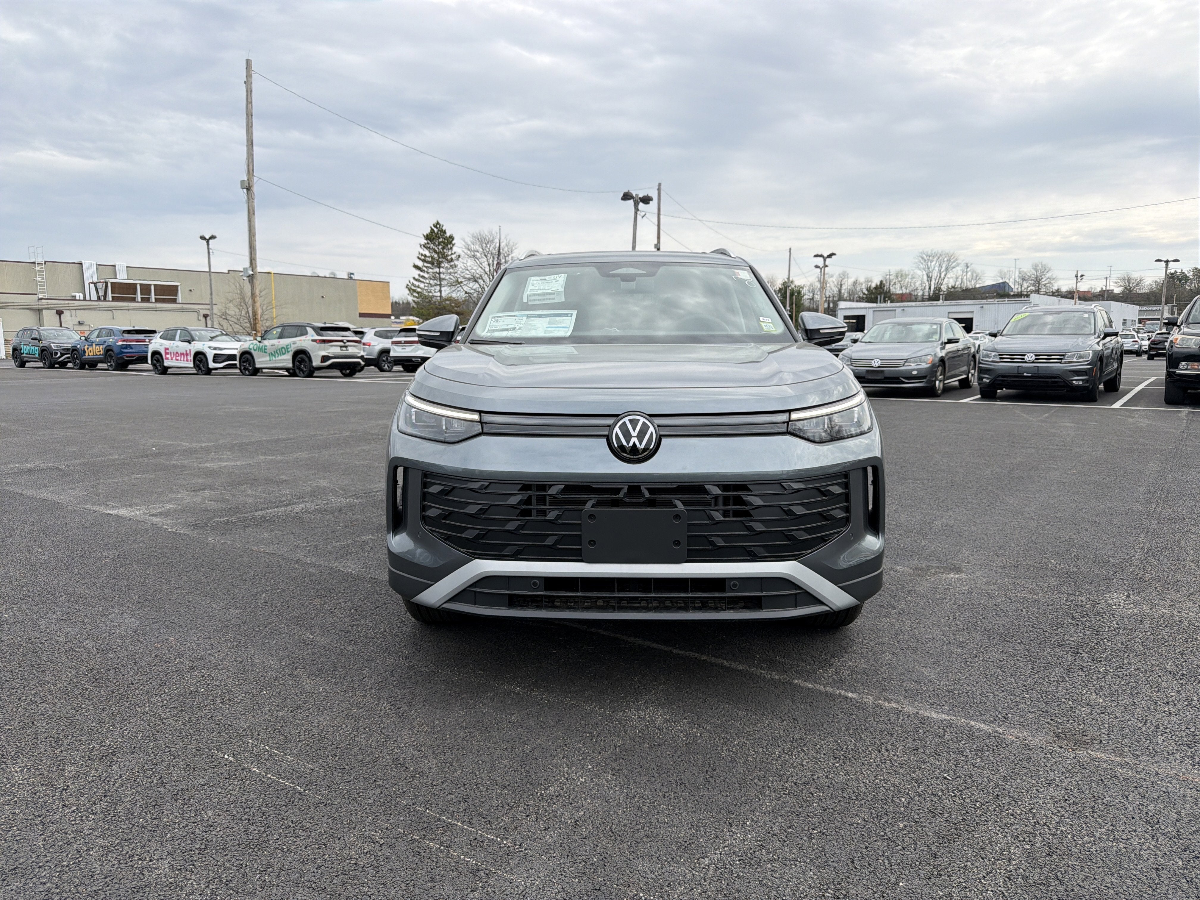 2026 Volkswagen Tiguan 2.0T SE