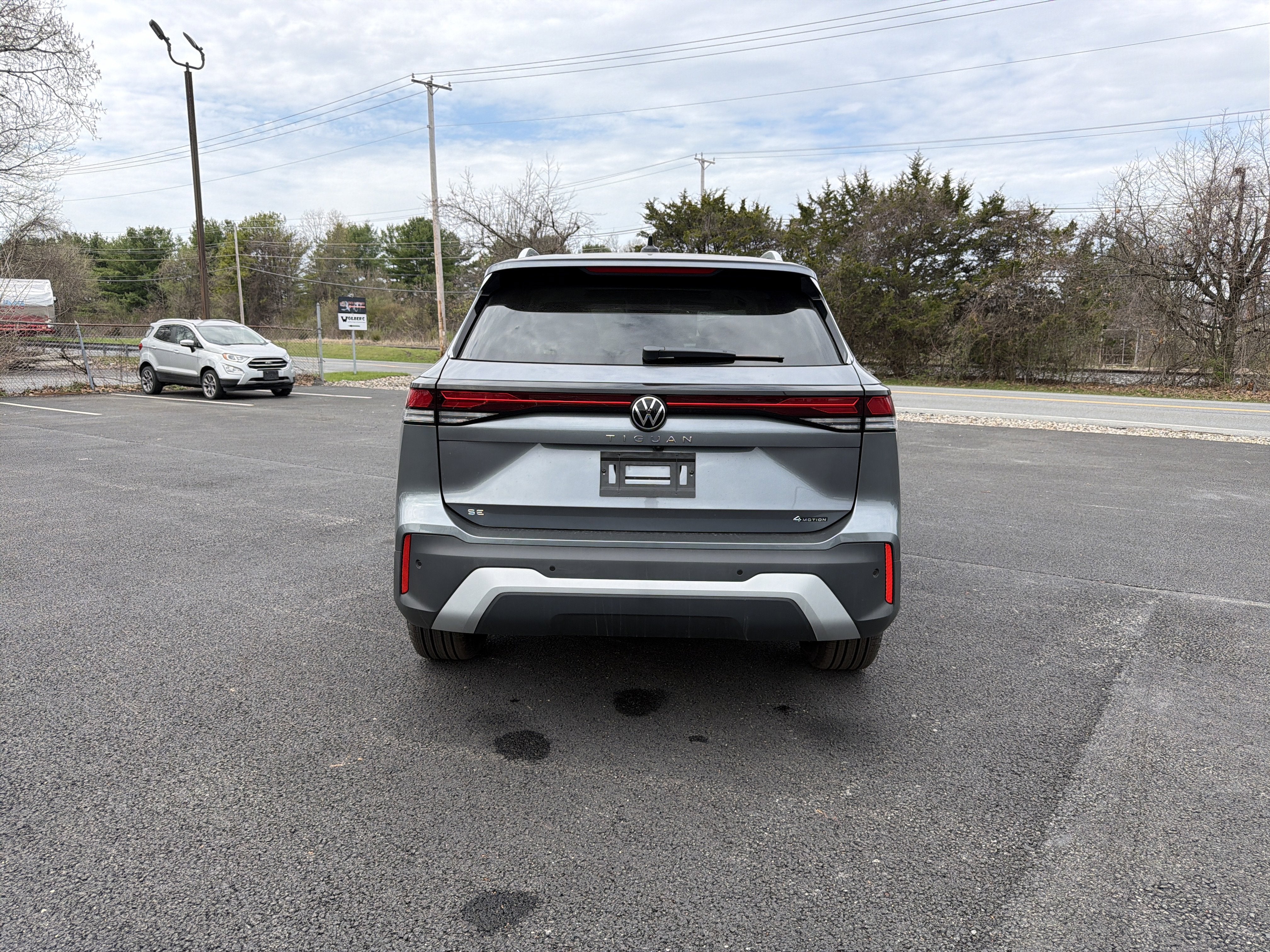 2026 Volkswagen Tiguan 2.0T SE