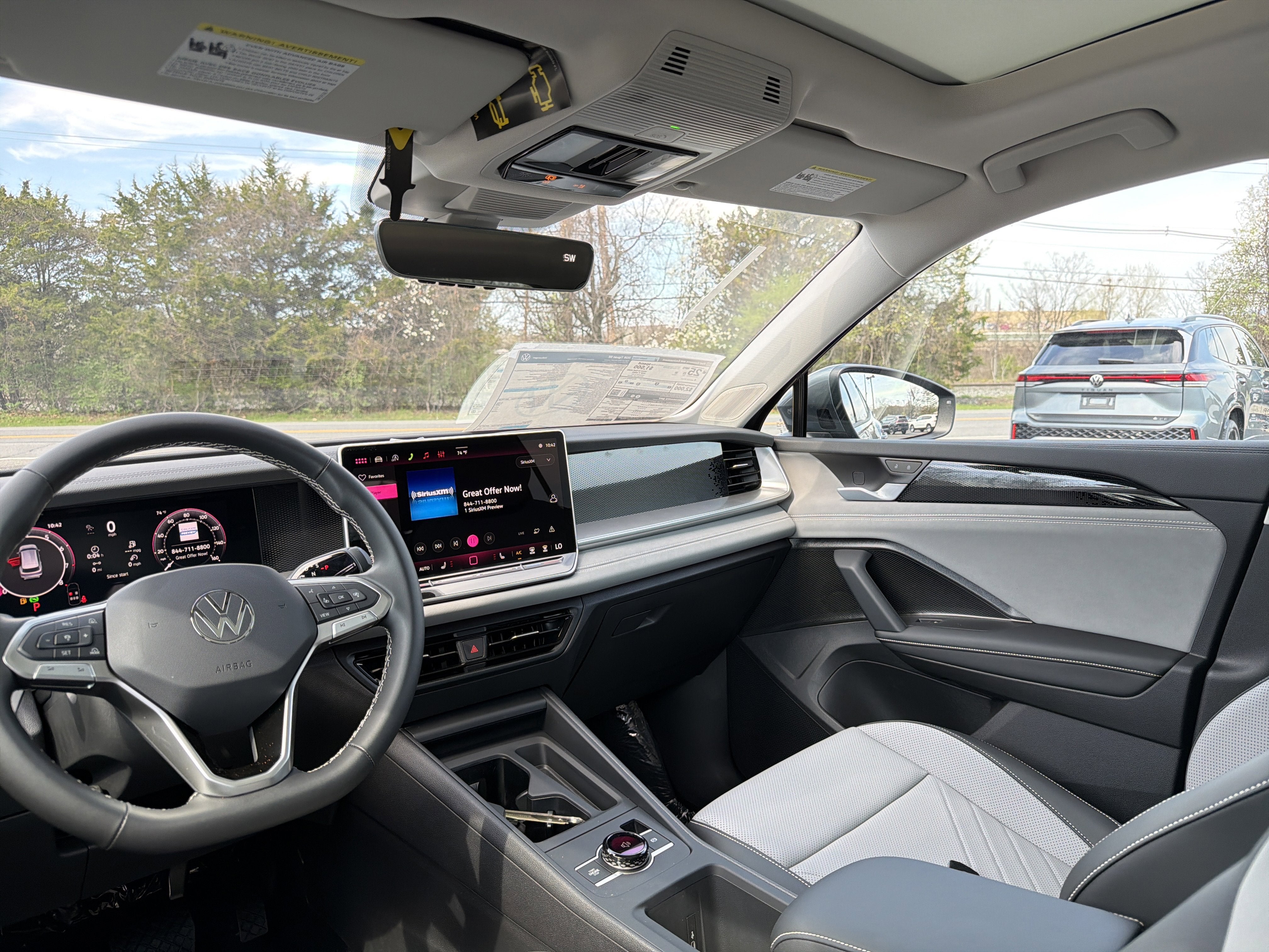 2026 Volkswagen Tiguan 2.0T SE