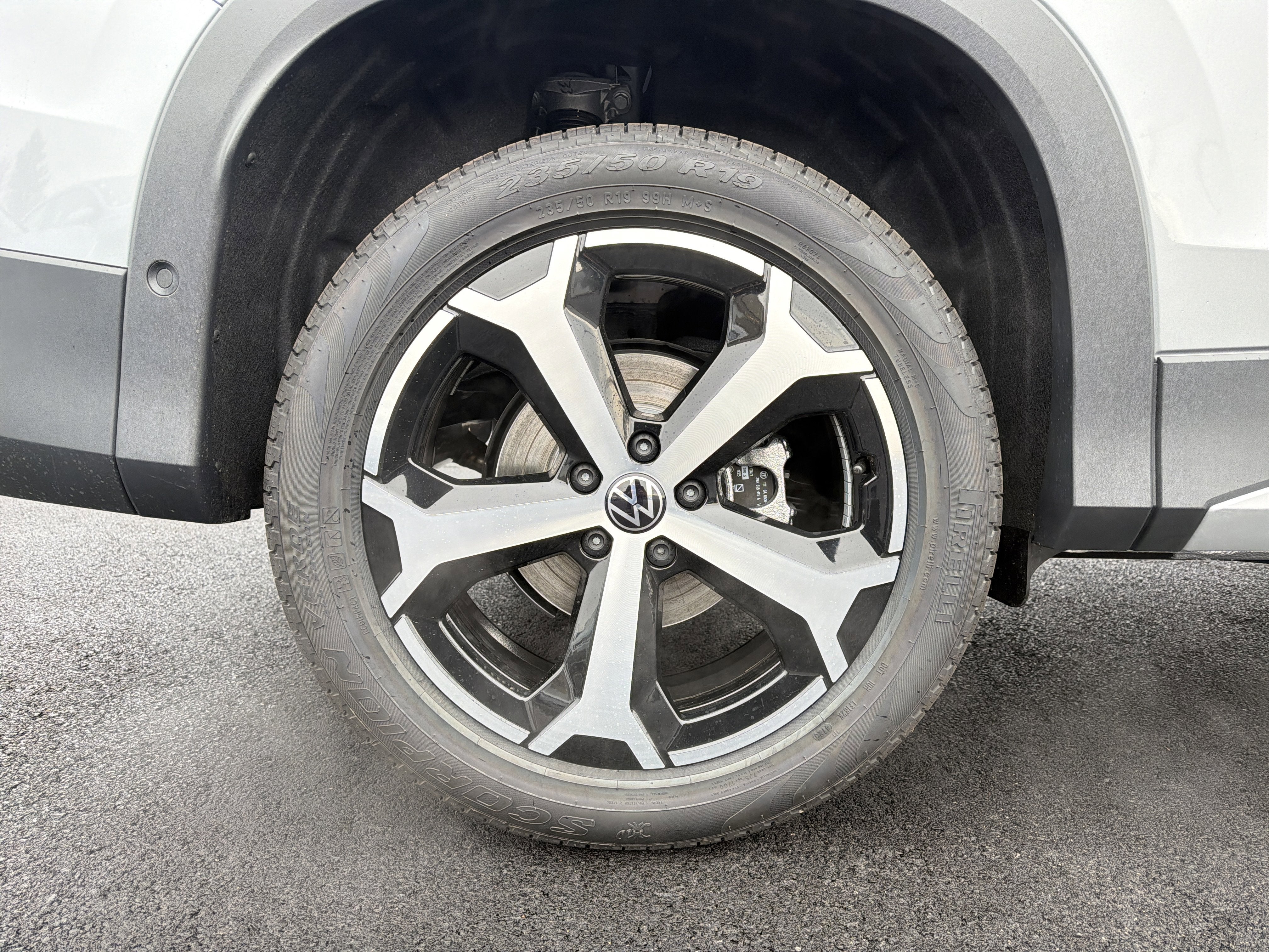 2026 Volkswagen Tiguan 2.0T SE