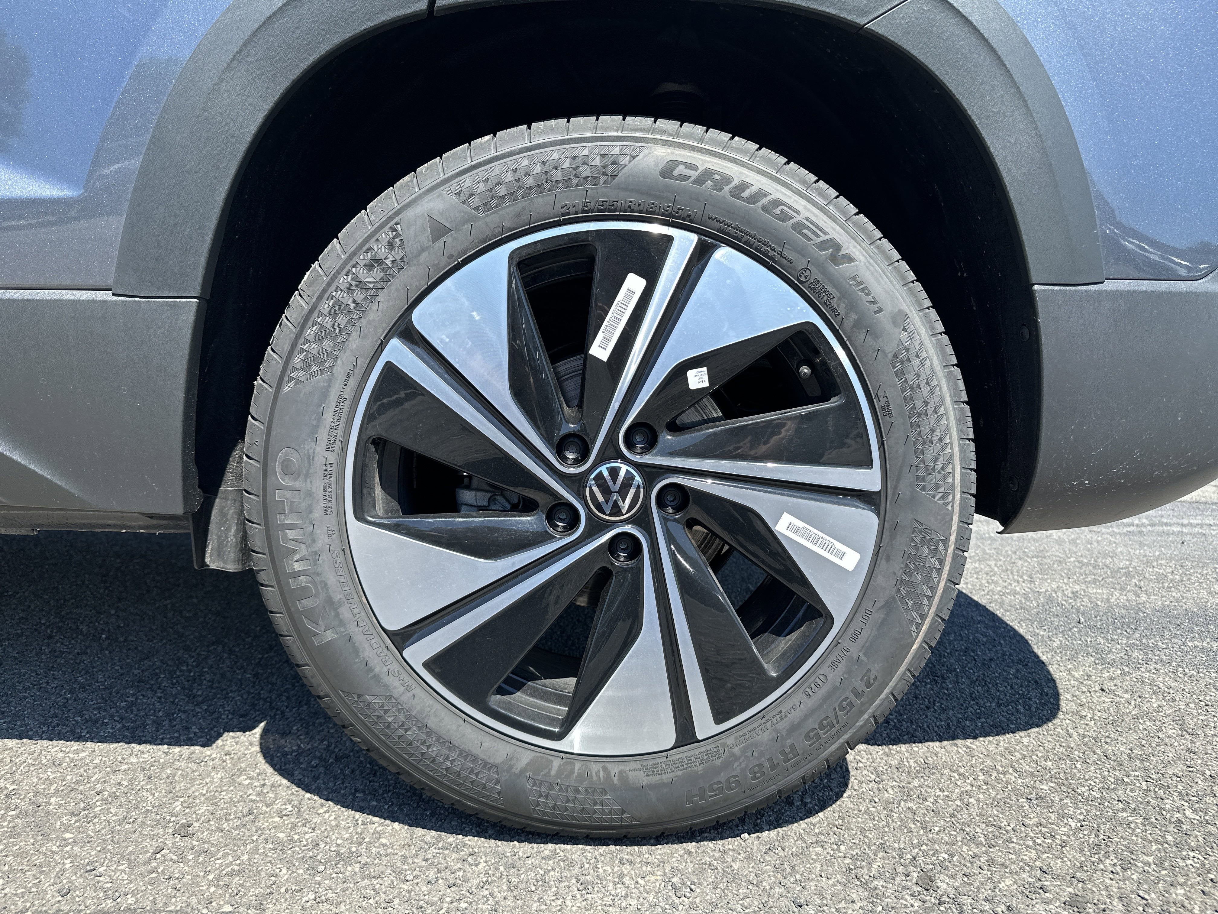 2025 Volkswagen Taos 1.5T SE