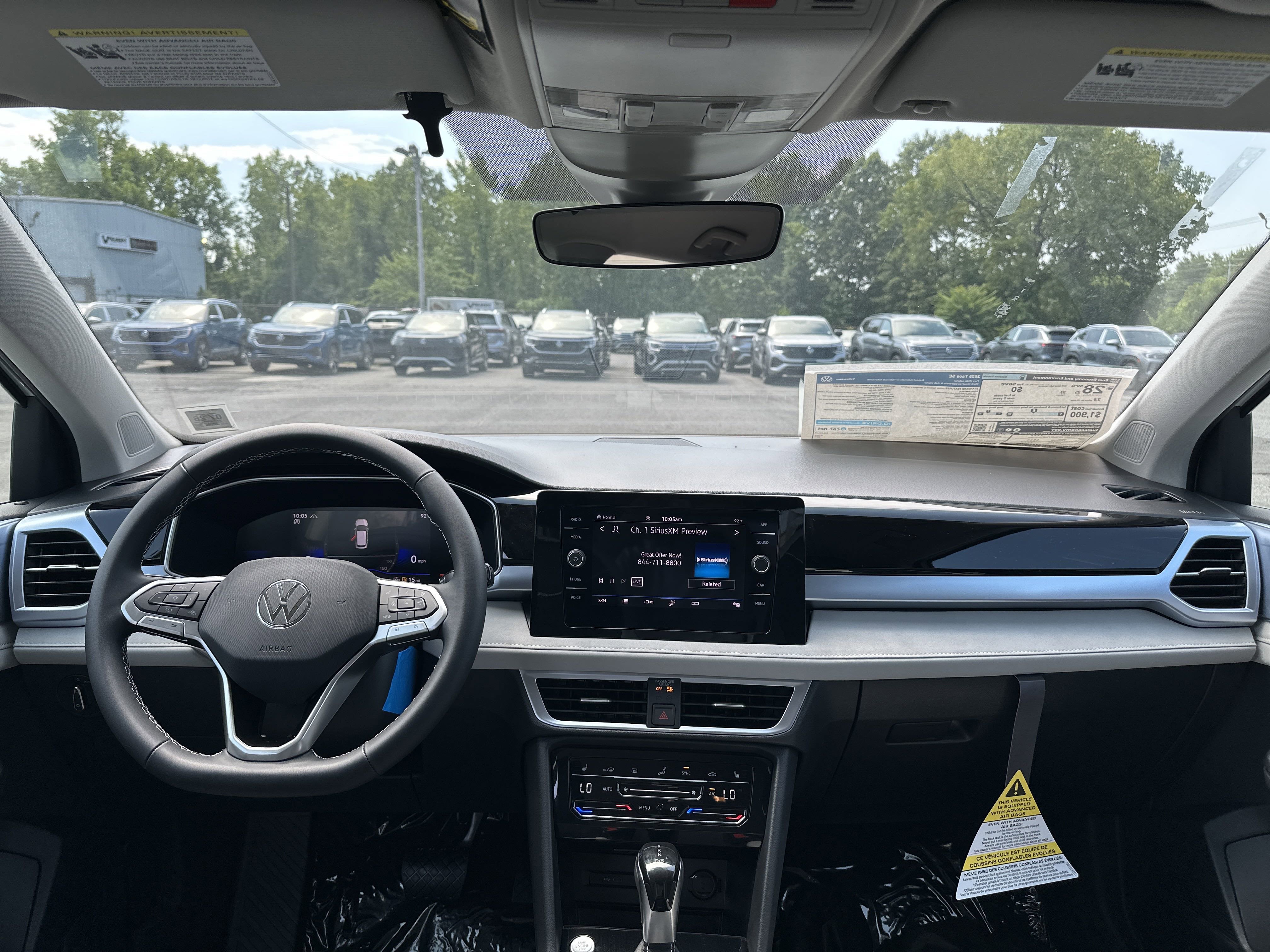 2025 Volkswagen Taos 1.5T SE