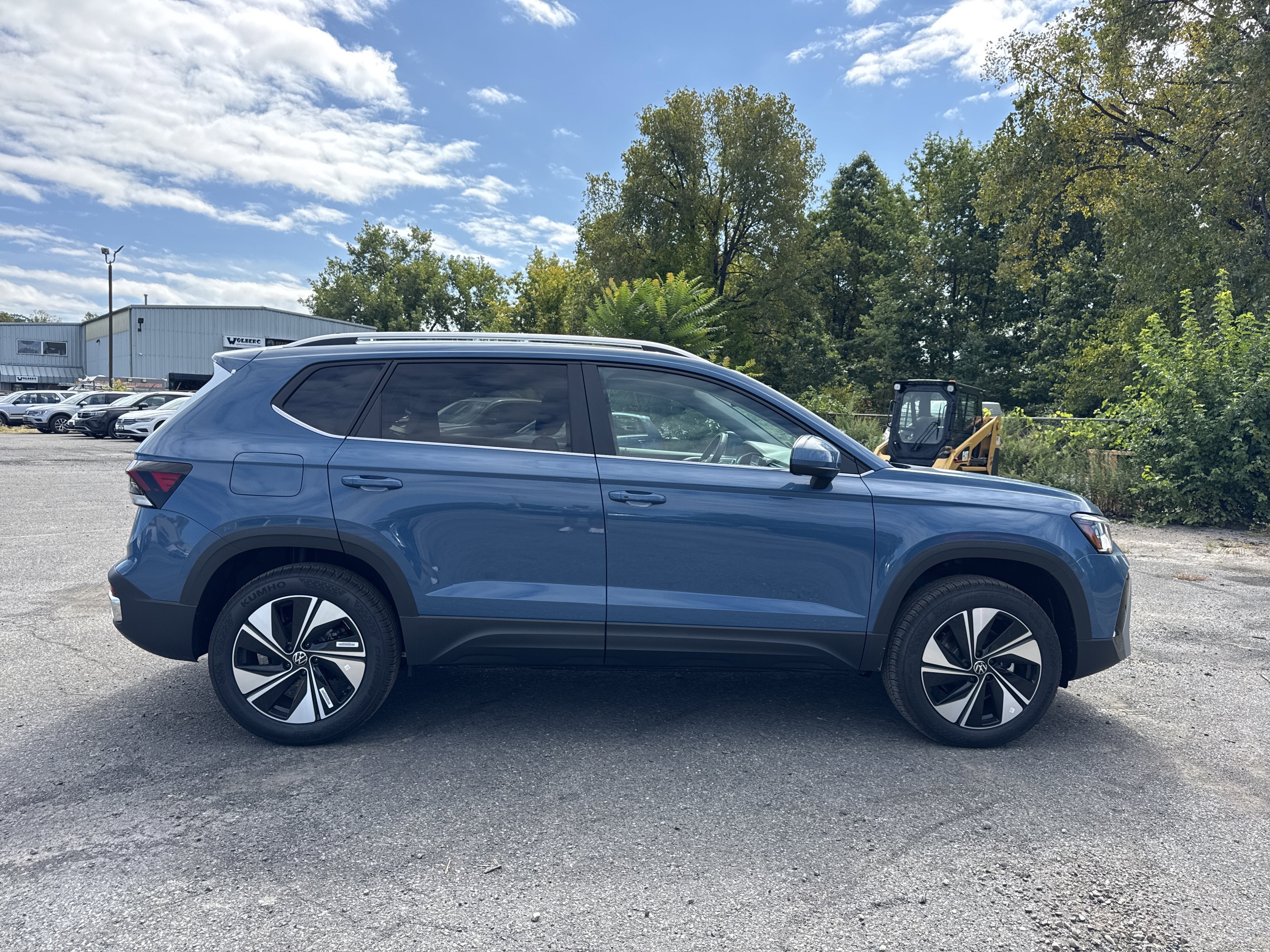 2025 Volkswagen Taos 1.5T SE