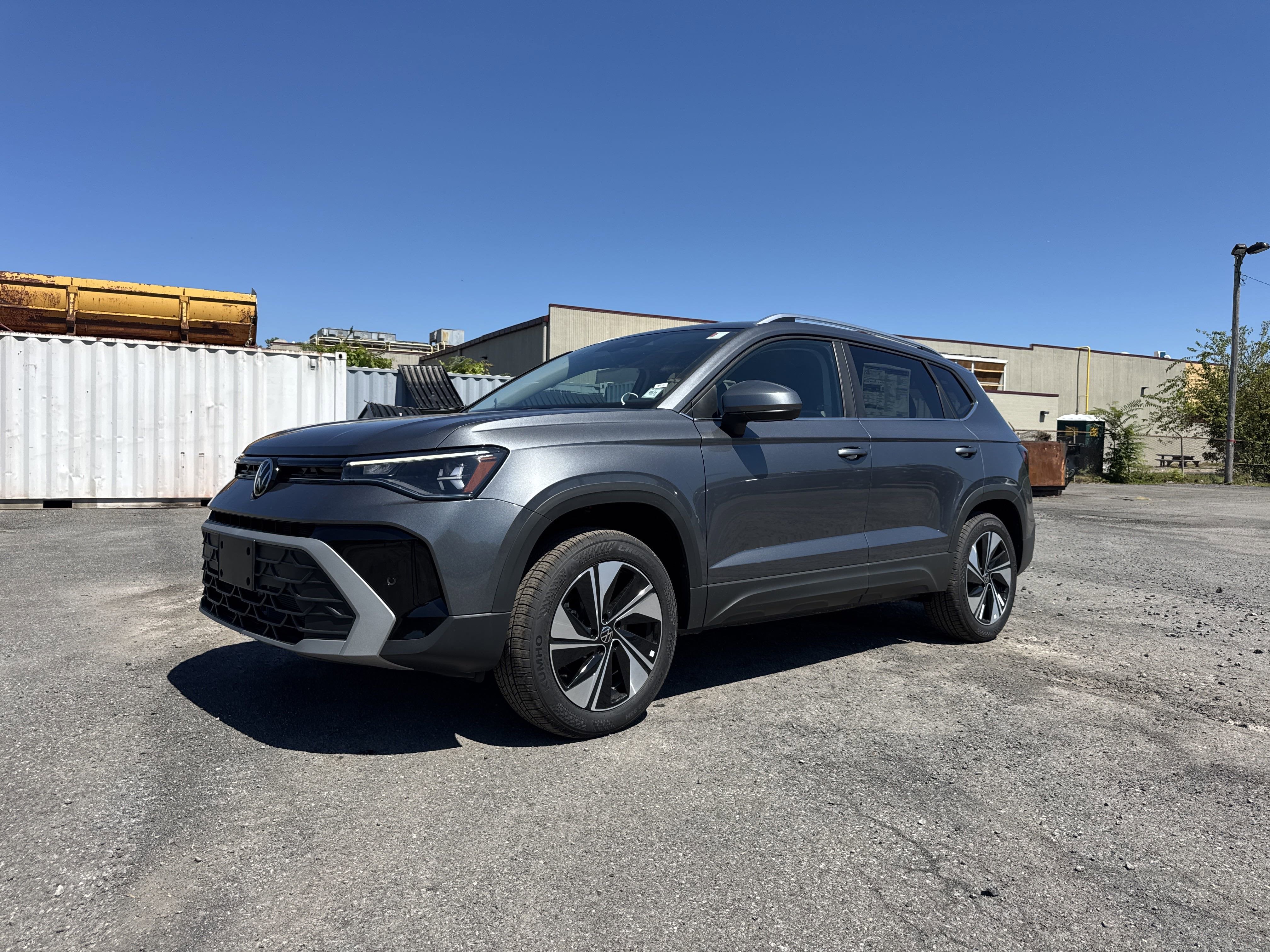 2025 Volkswagen Taos 1.5T SE