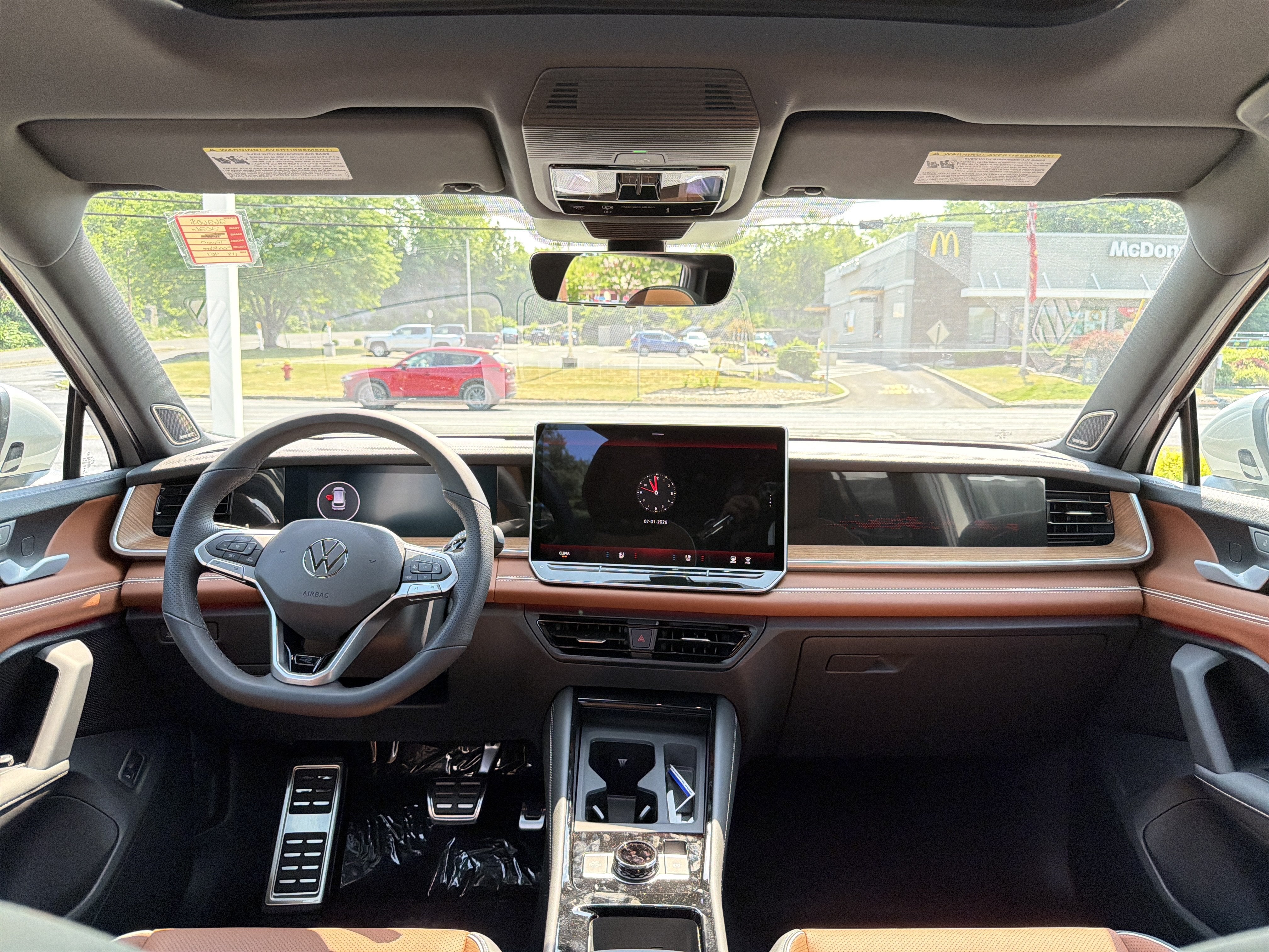 2026 Volkswagen Tiguan 2.0T SEL