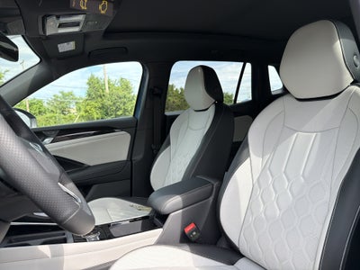 2026 Volkswagen Tiguan 2.0T SEL