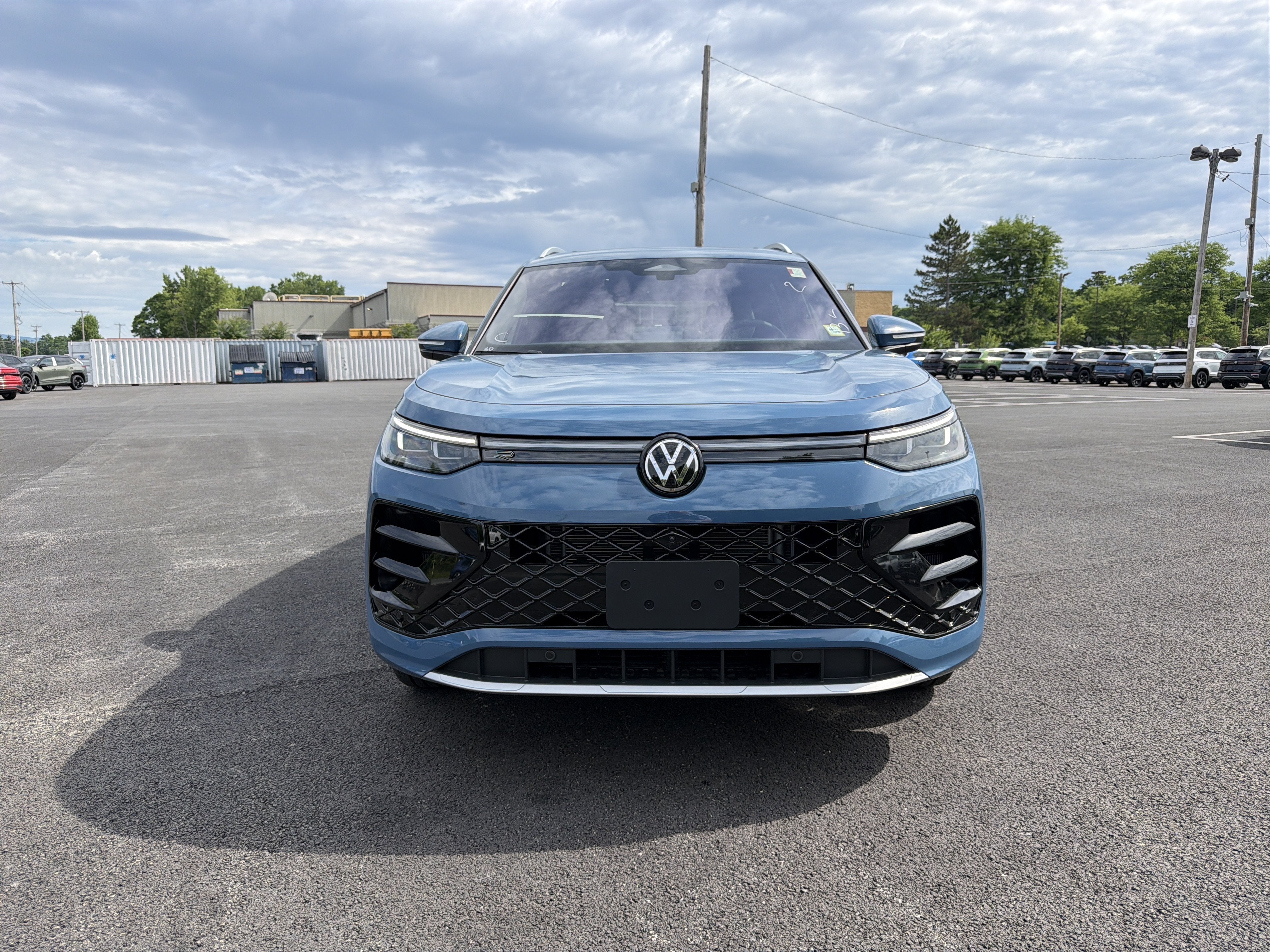 2026 Volkswagen Tiguan 2.0T SEL