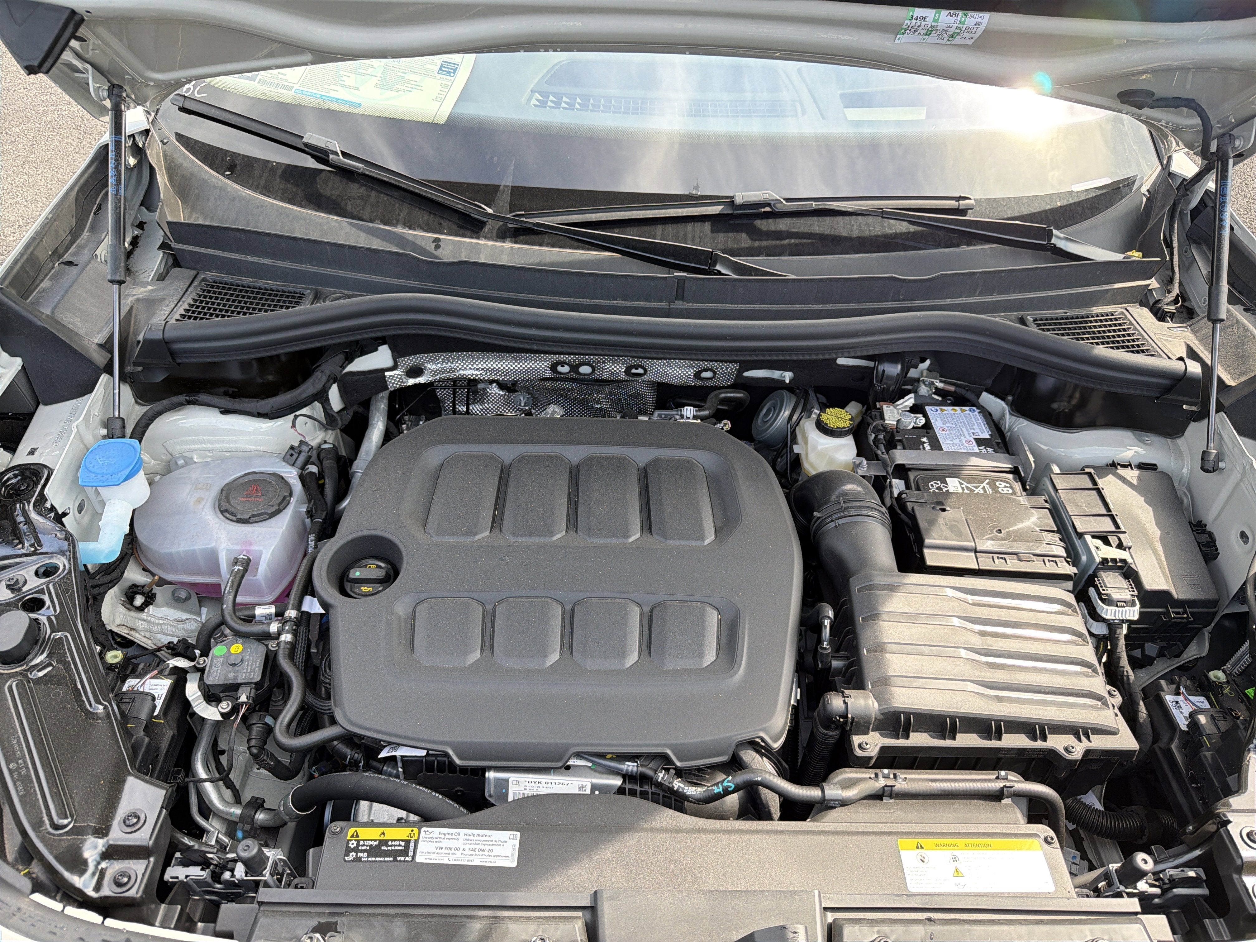 2026 Volkswagen Tiguan 2.0T SEL R-Line Turbo