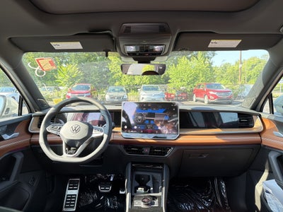 2026 Volkswagen Tiguan 2.0T SEL