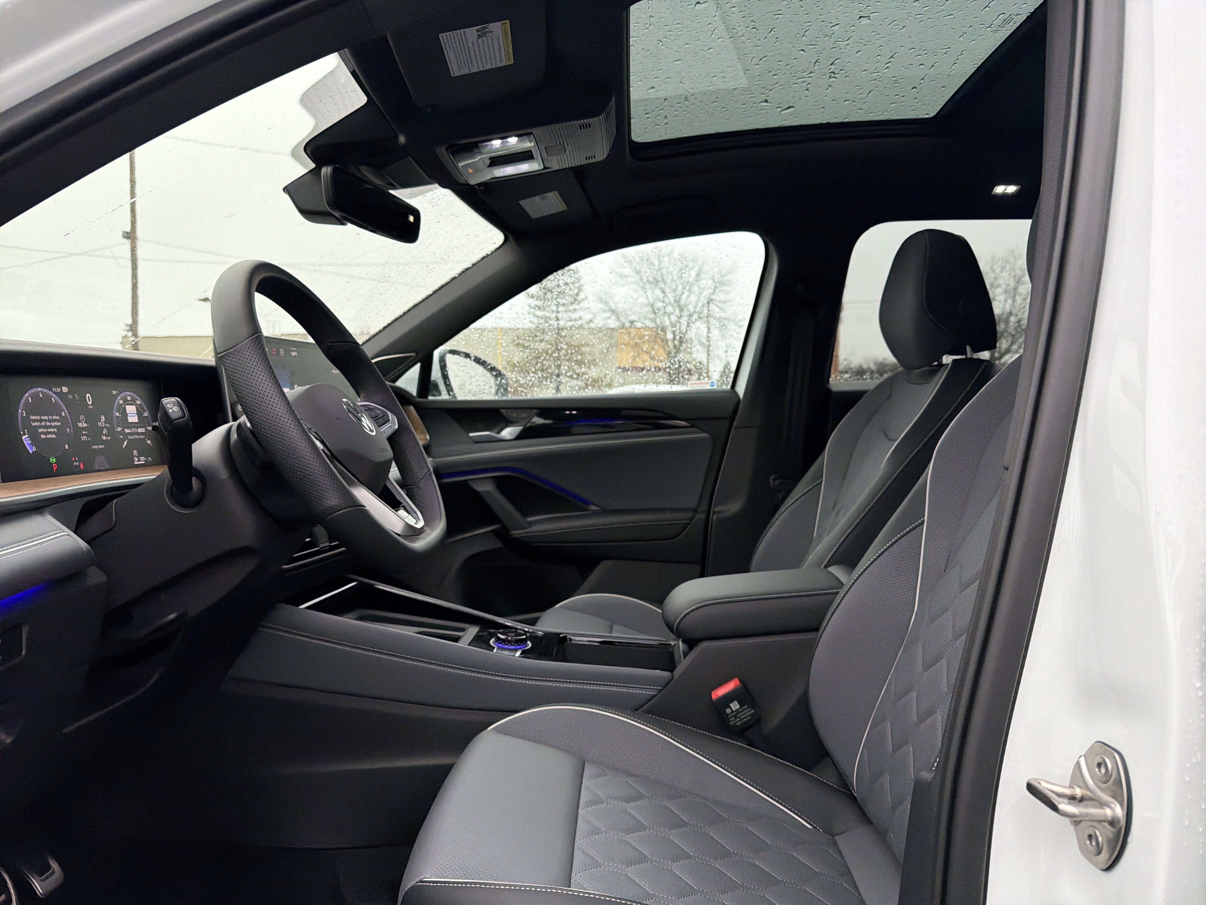 2026 Volkswagen Tiguan 2.0T SEL R-Line Turbo