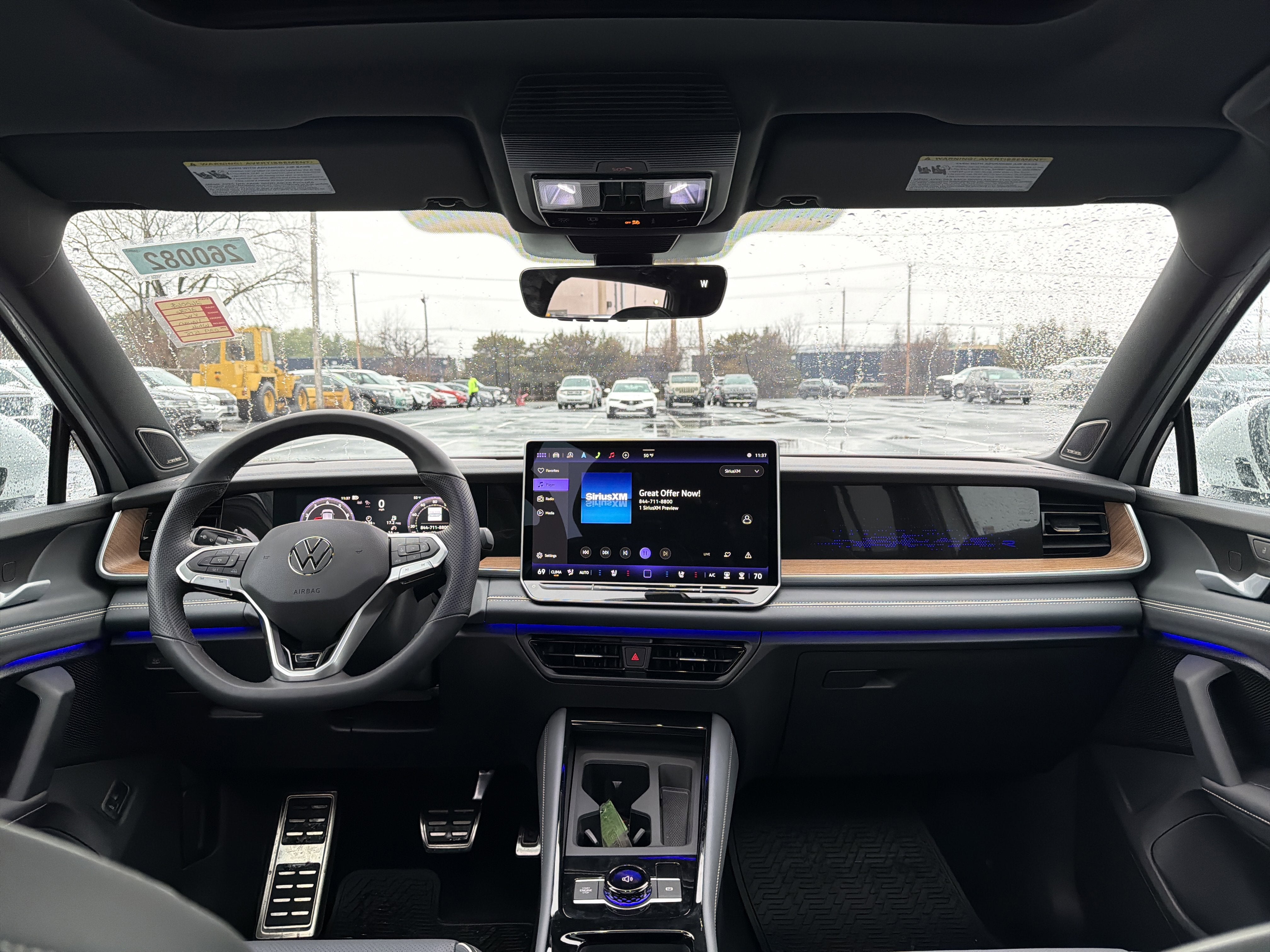 2026 Volkswagen Tiguan 2.0T SEL R-Line Turbo