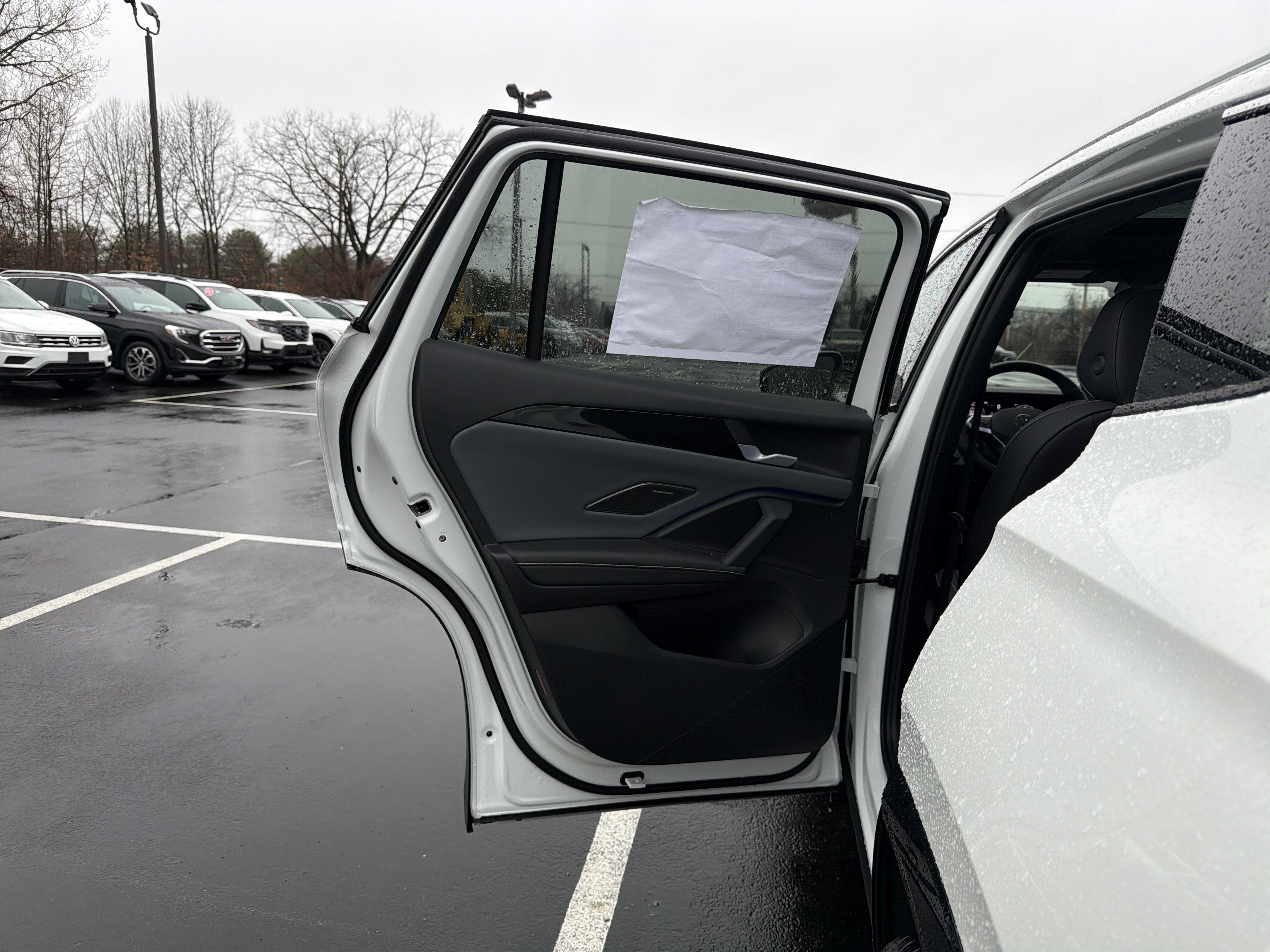 2026 Volkswagen Tiguan 2.0T SEL R-Line Turbo