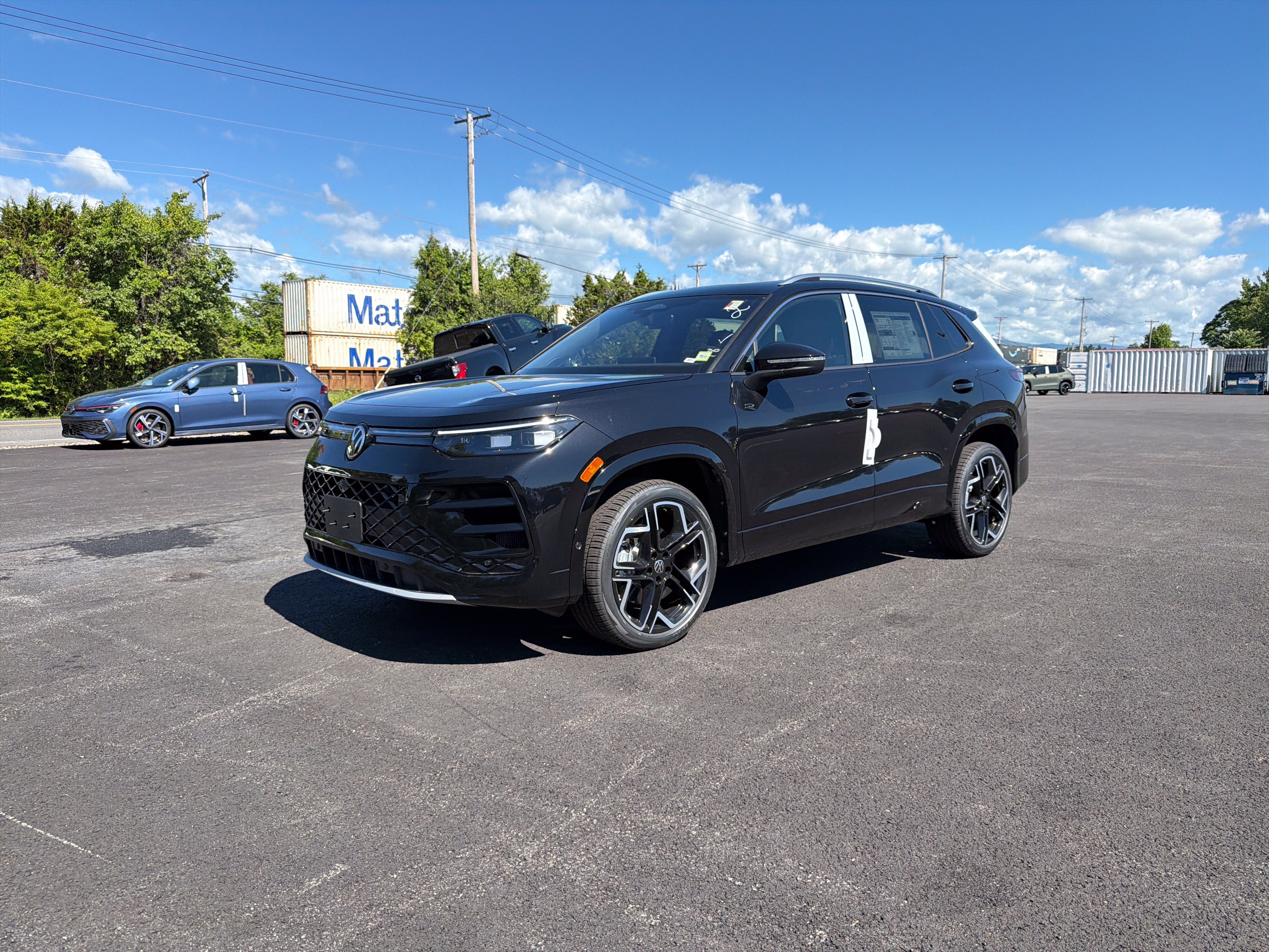 2026 Volkswagen Tiguan 2.0T SEL