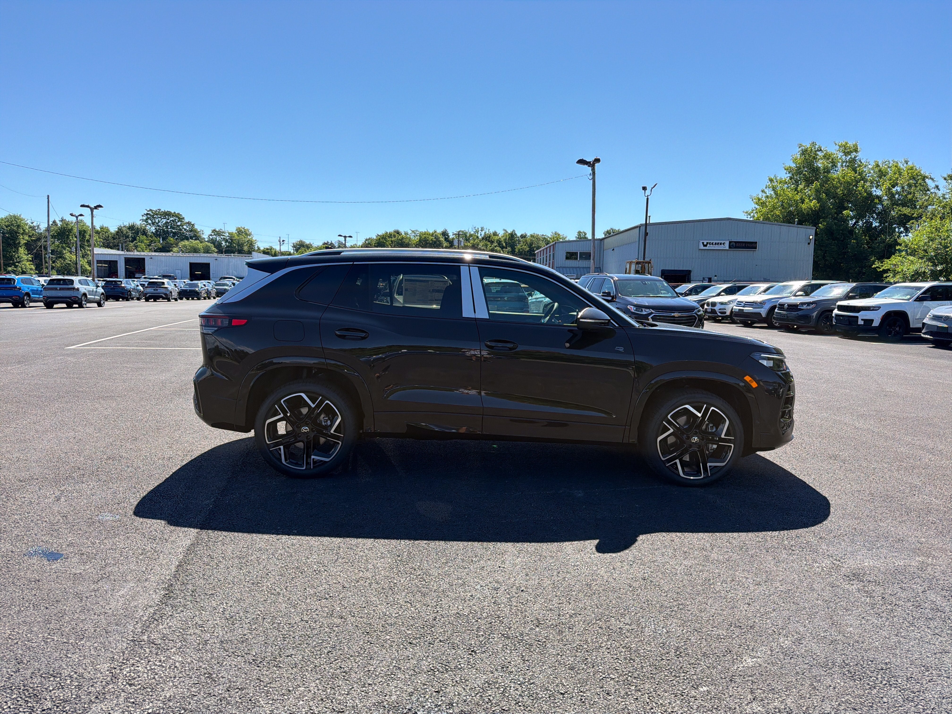2026 Volkswagen Tiguan 2.0T SEL