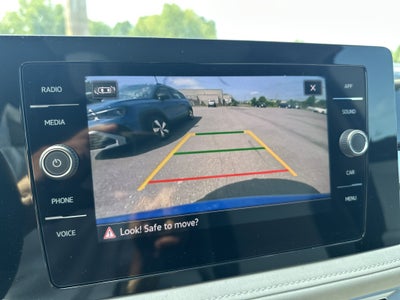 2025 Volkswagen Taos 1.5T SE