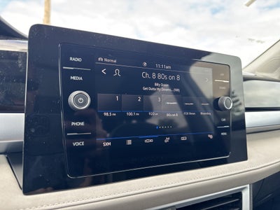 2025 Volkswagen Taos 1.5T SE