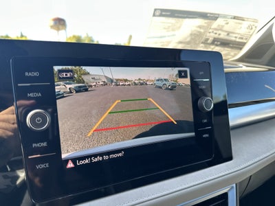 2025 Volkswagen Taos 1.5T SE