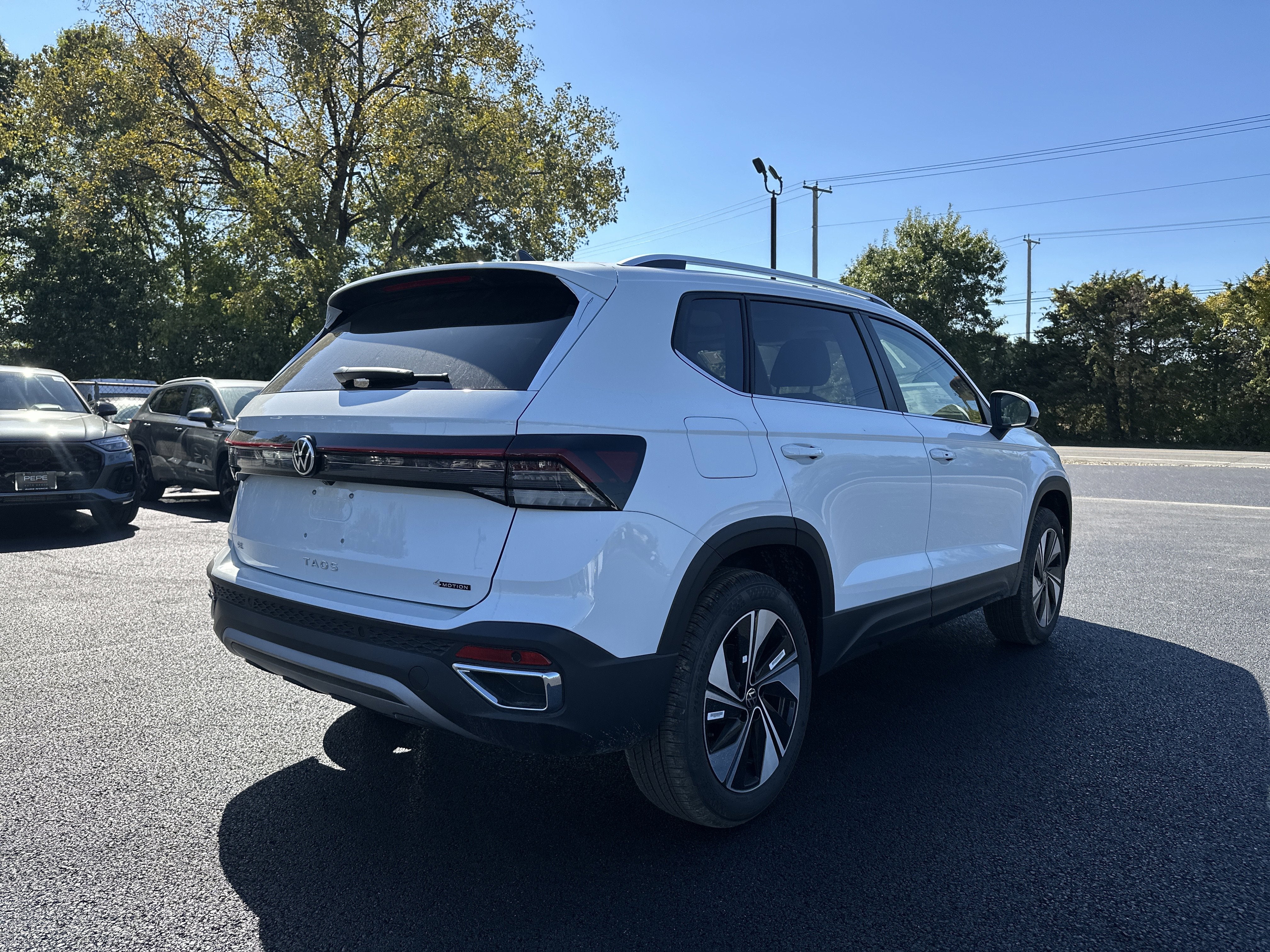 2025 Volkswagen Taos 1.5T SE