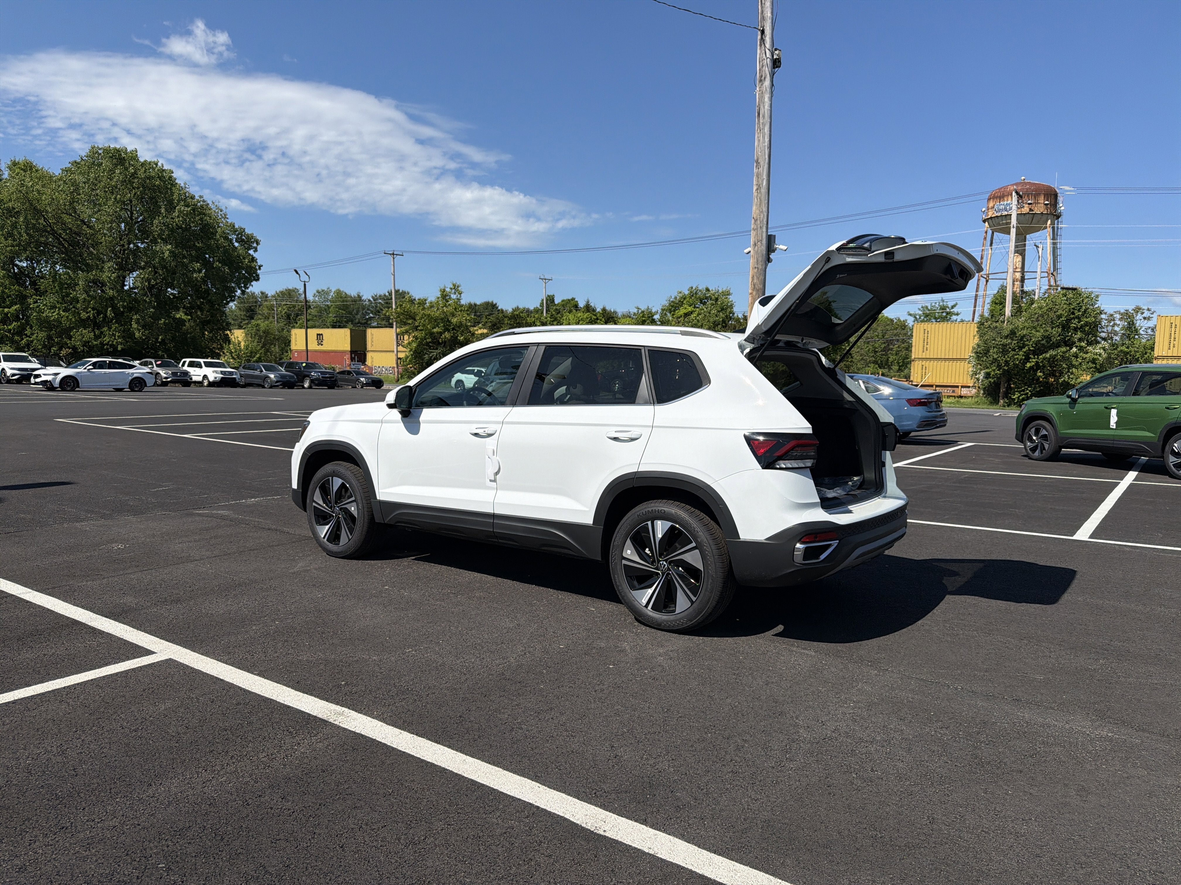 2026 Volkswagen Taos 1.5T SE