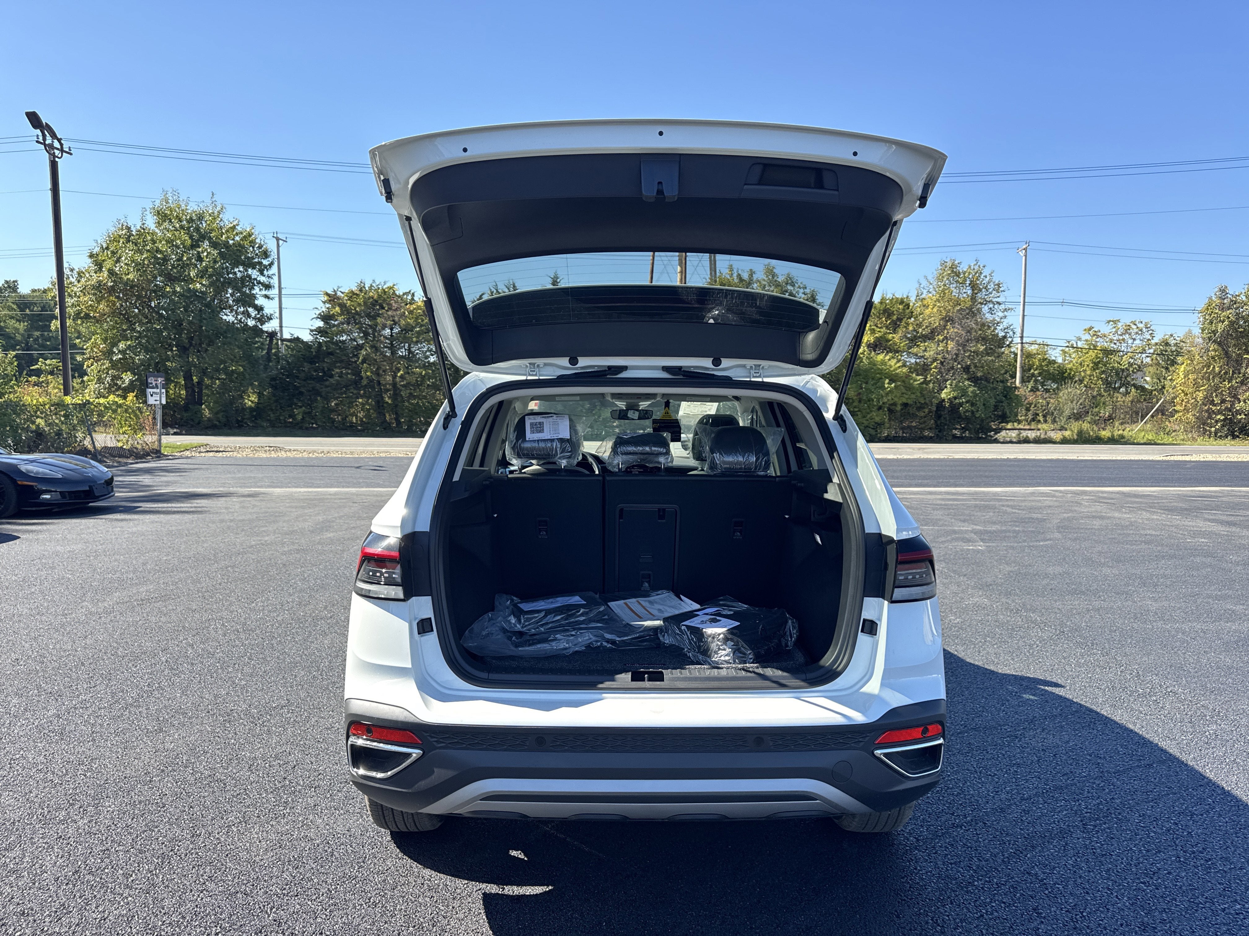 2025 Volkswagen Taos 1.5T SE