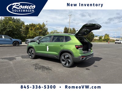 2027 Volkswagen Taos SE