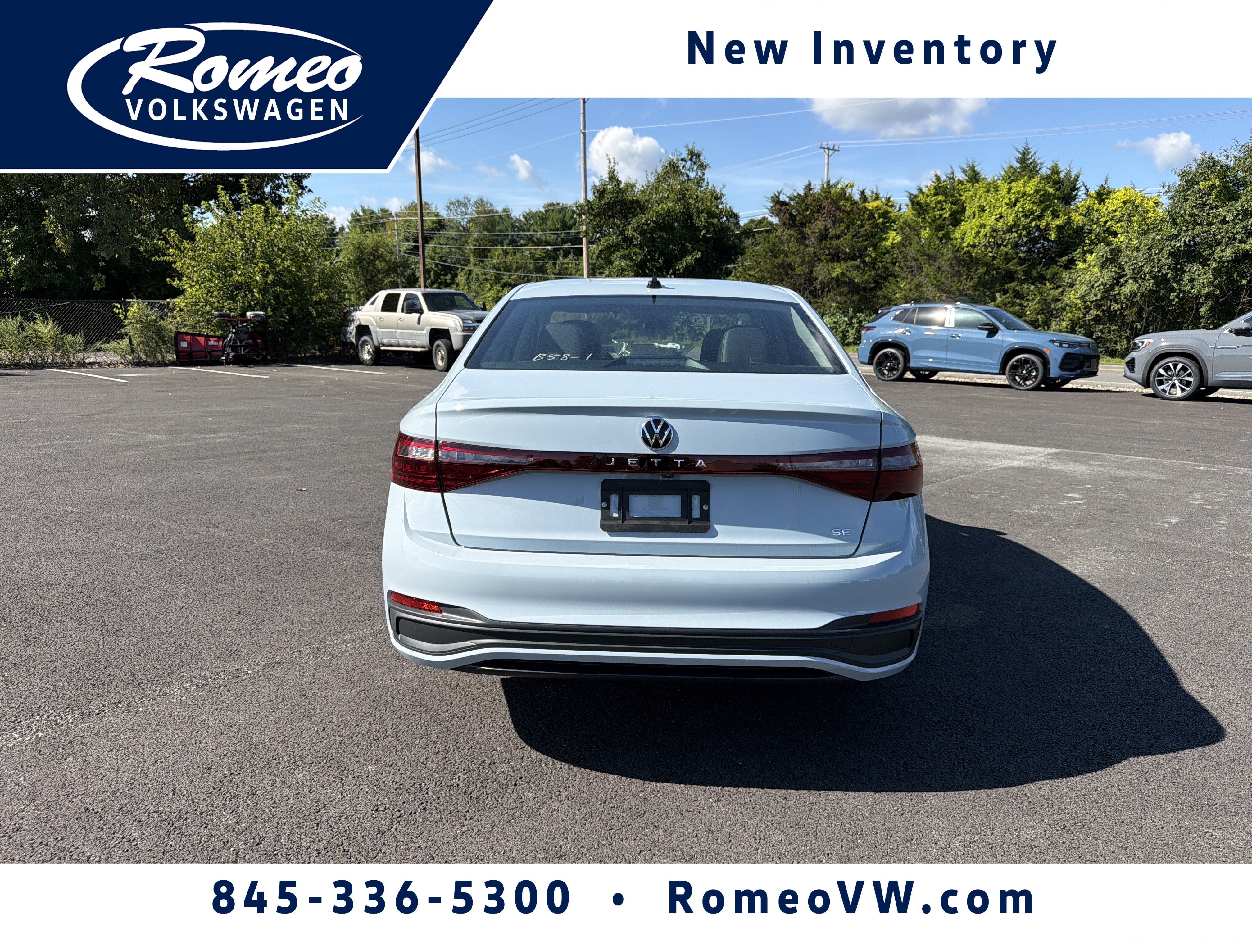 2027 Volkswagen Jetta SE FWD